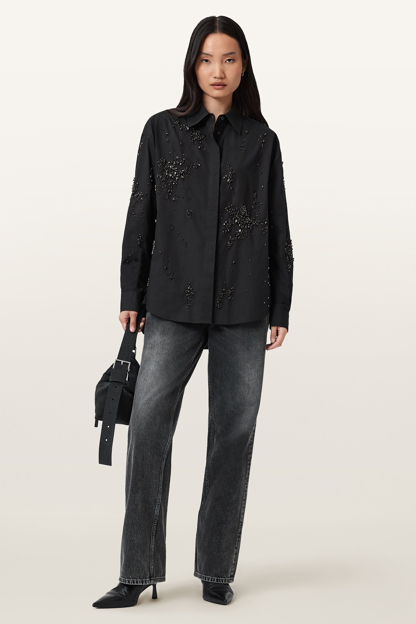 GEMI EMB SHIRT BLACK 2