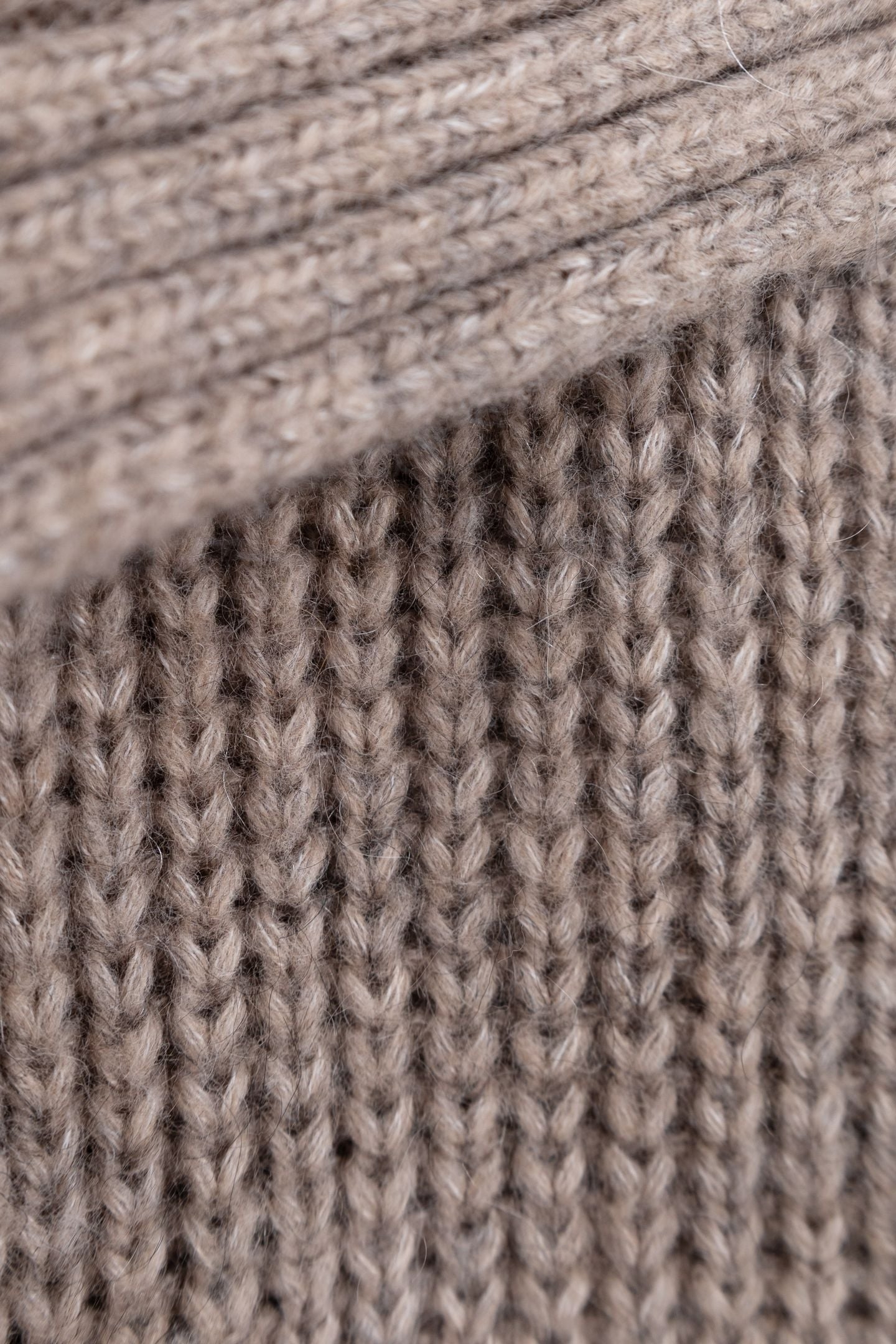 LONG BEIGE KNITTED CARDIGAN 8