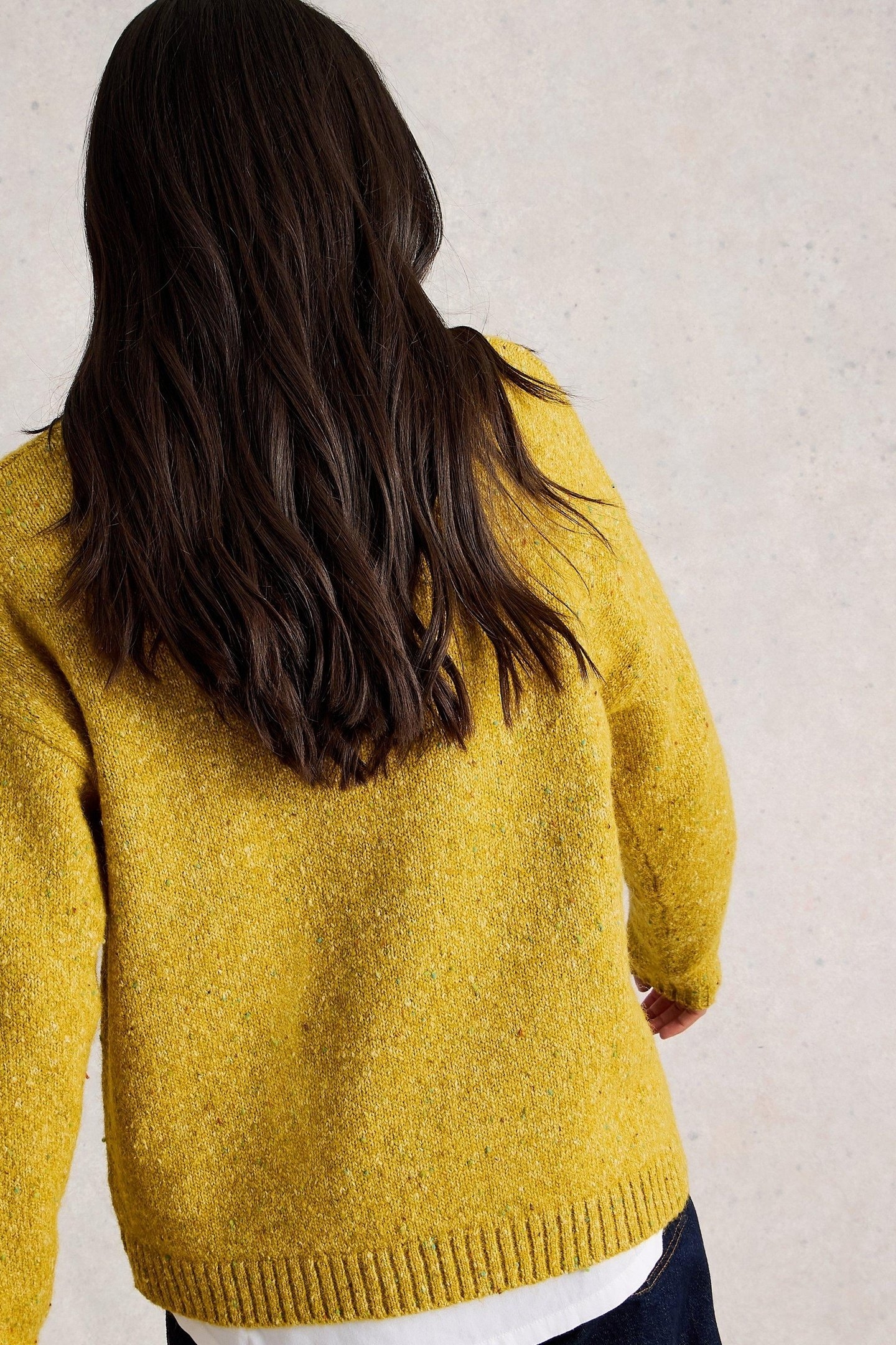 TEXTURED V NECK JUMPER MID CHARTREUSE 3