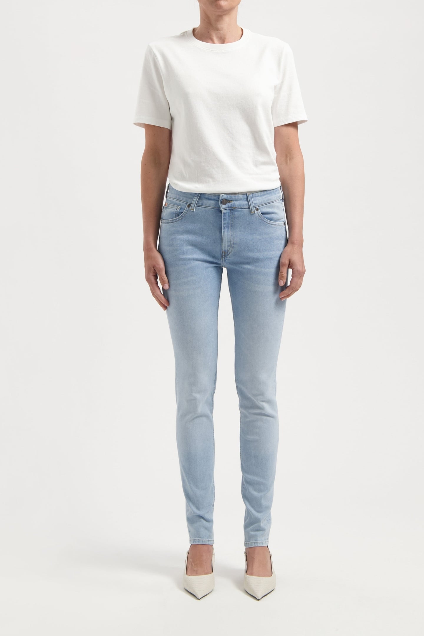 SKYLER MID SKINNY LIGHT AGED 1