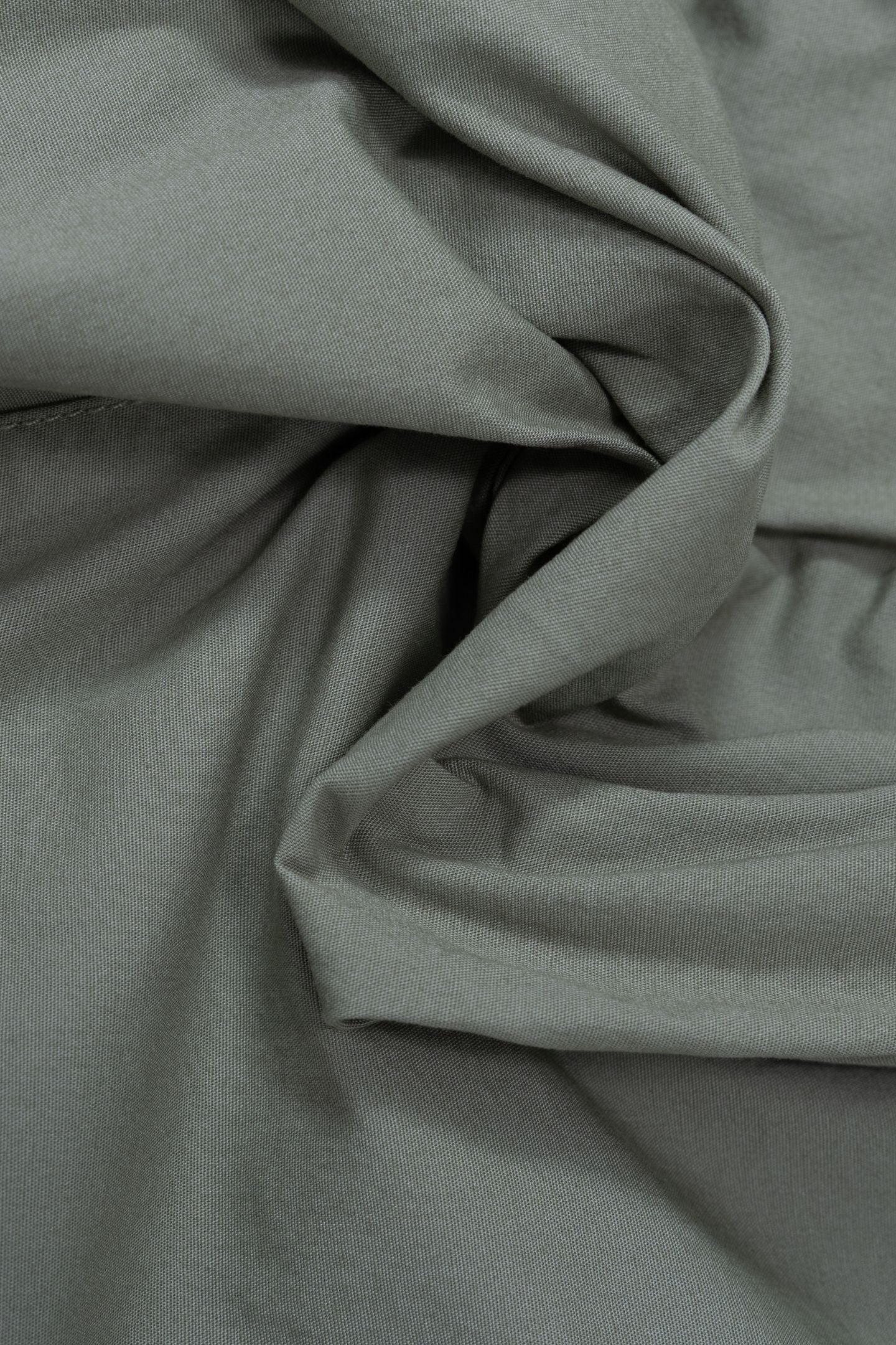 BATTLE KHAKI CARGO PANTS WITH ZIP POCKET 6