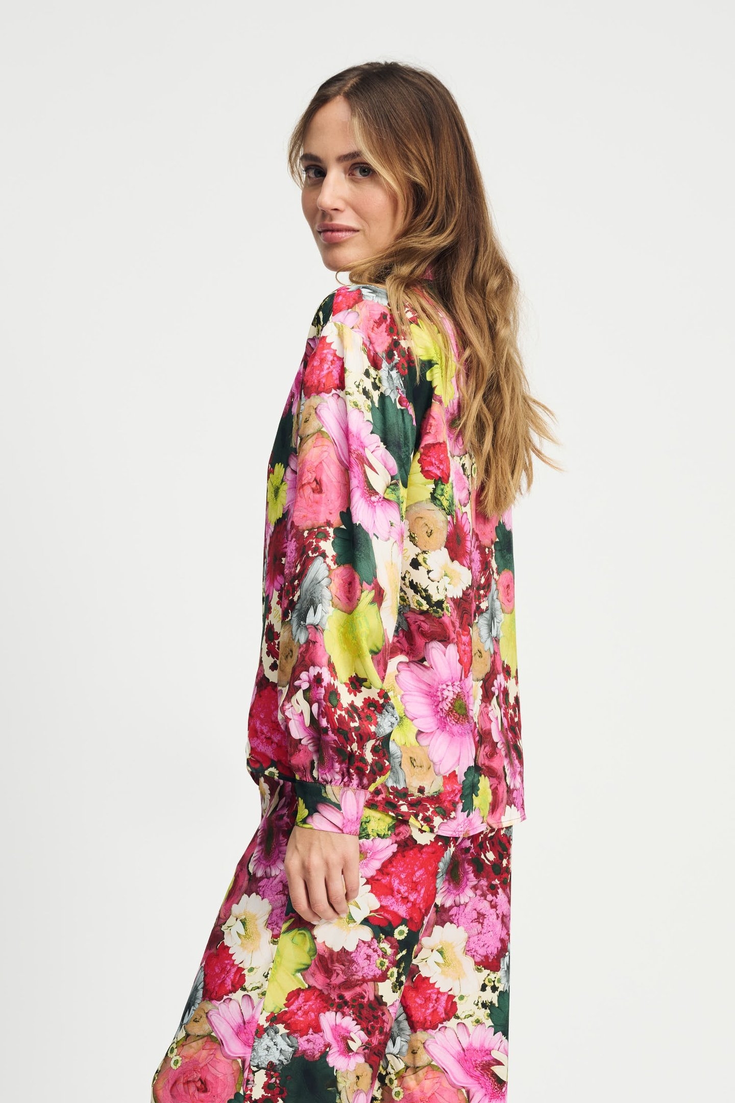 BLOUSE - SATIN LOVE BOUQUET MULTI COLOUR 5