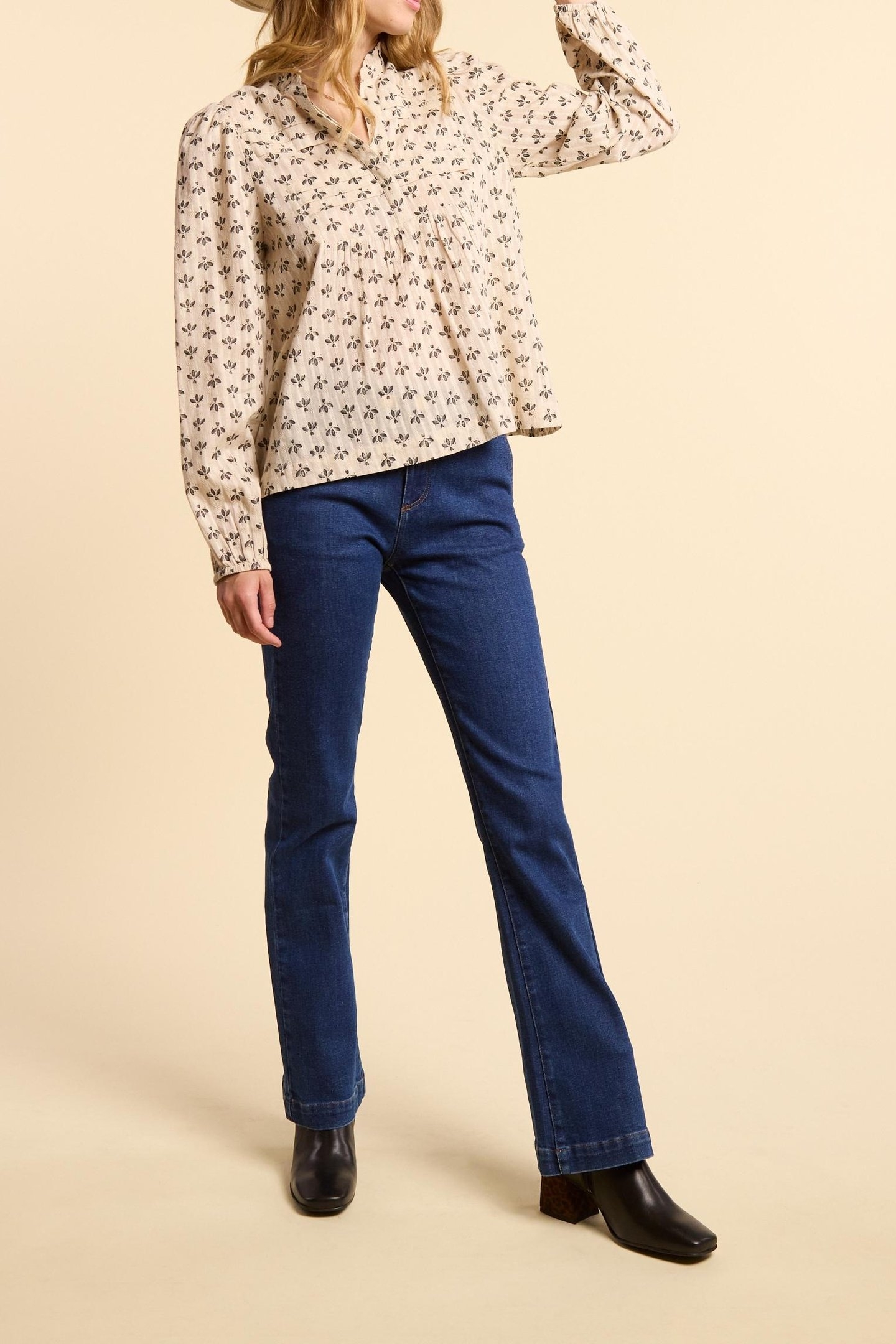 OFF-WHITE BLOUSE WITH BLACK PETAL PRINT OFF-WHITE 2