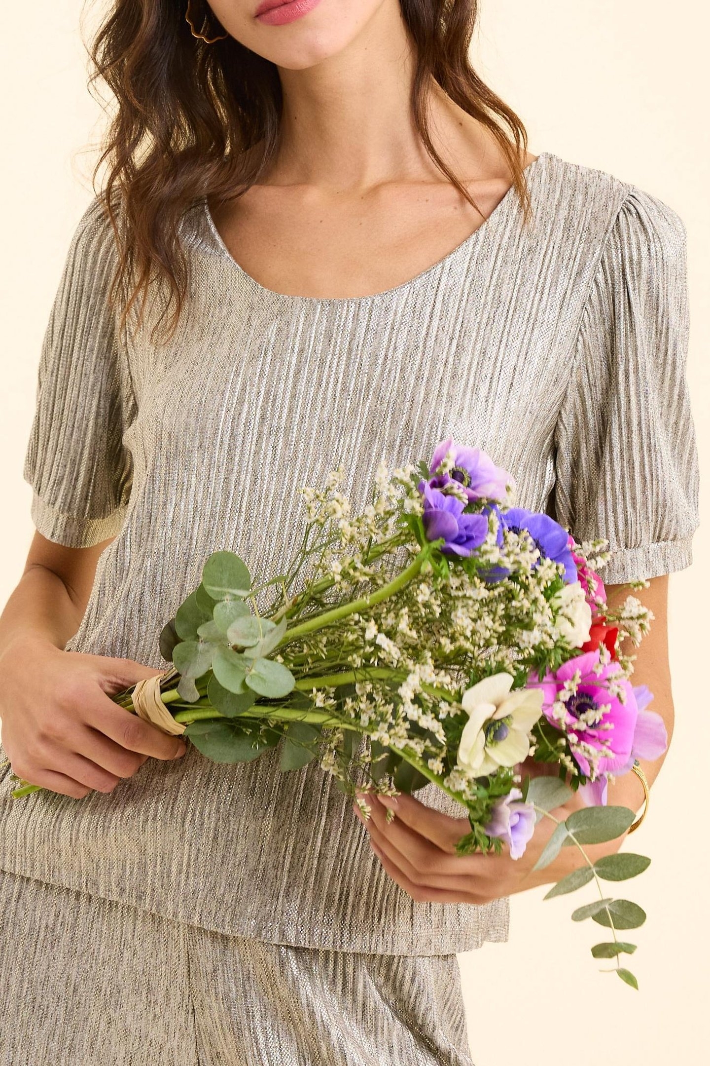 GREY PLEATED TOP WITH DECORATIVE GOLD STRIPES GOLD 8