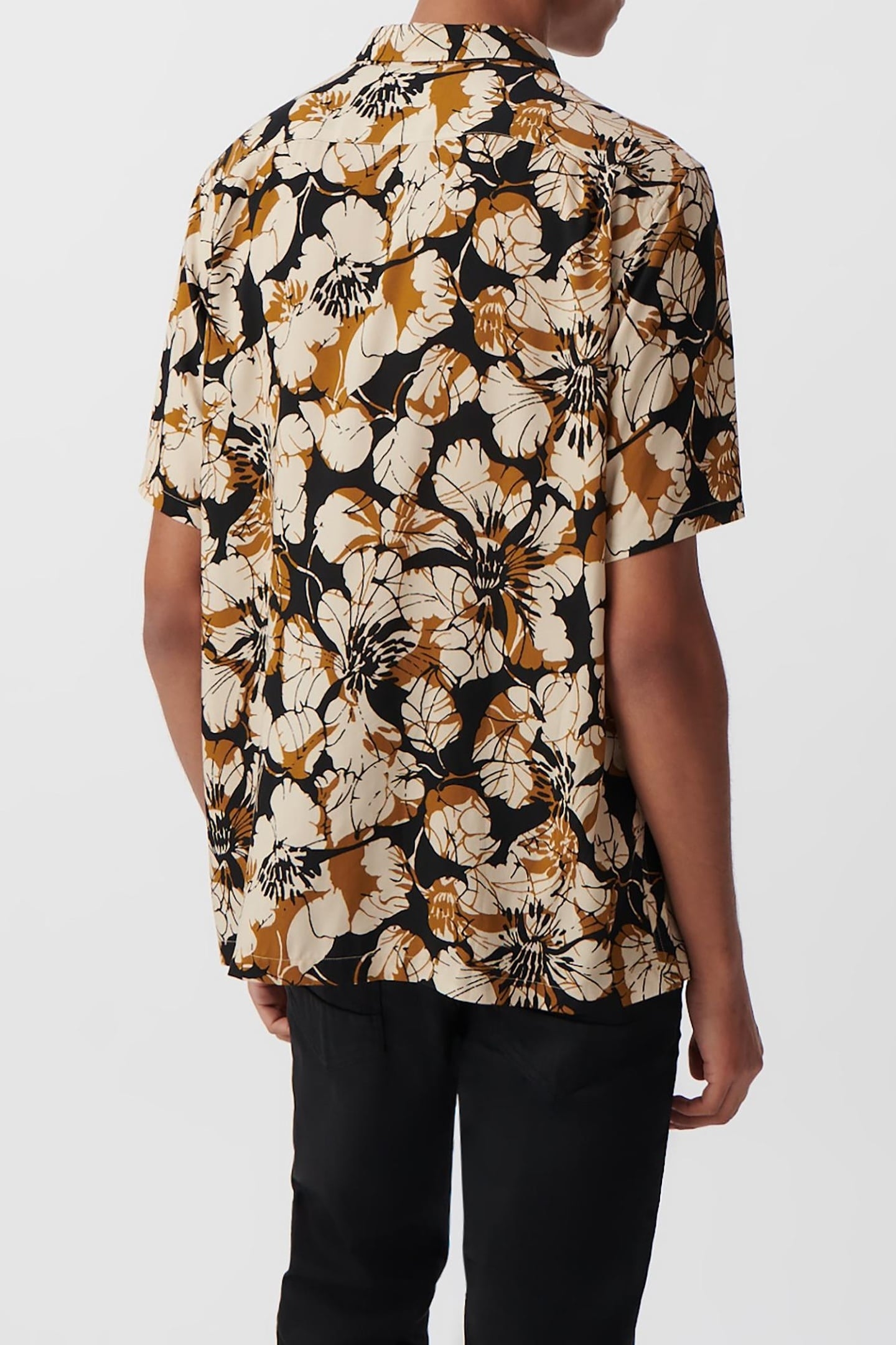 SAFFRON REGULAR SHIRT WITH XL FLOWER PRINT 3