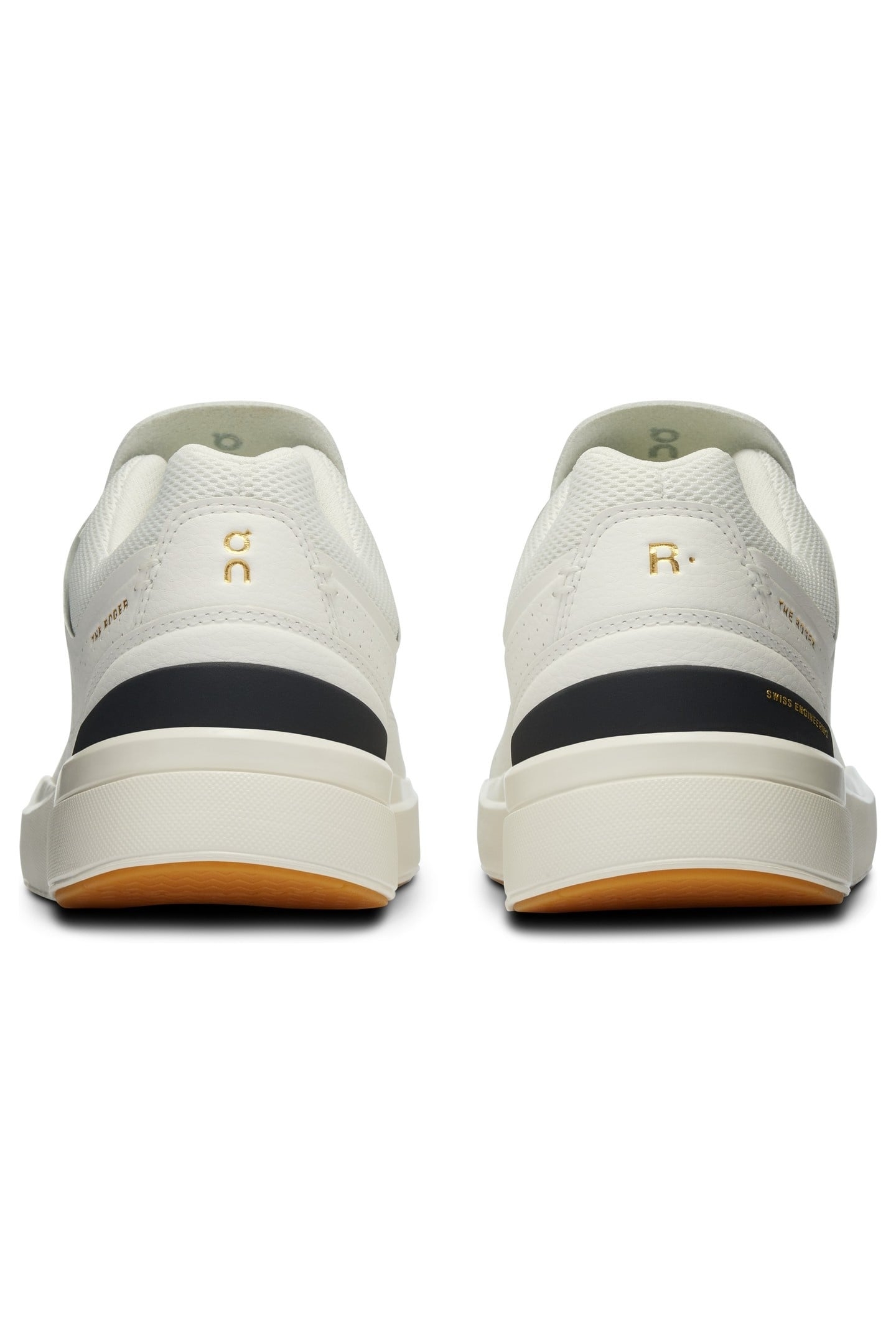 THE ROGER CENTRE COURT 2 W WHITE | BLACK 5