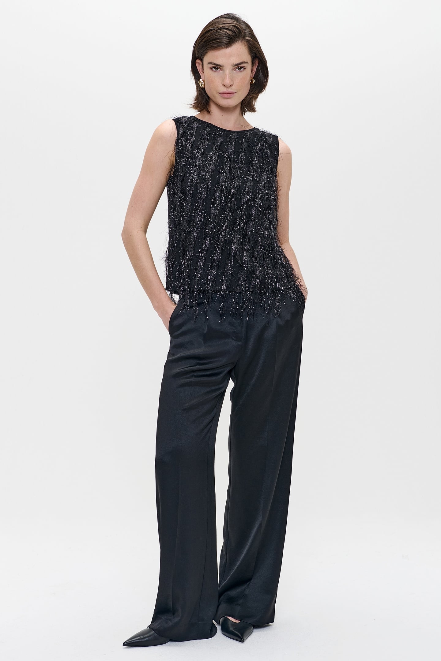 LUREX SLEEVELESS TOP BLACK 3