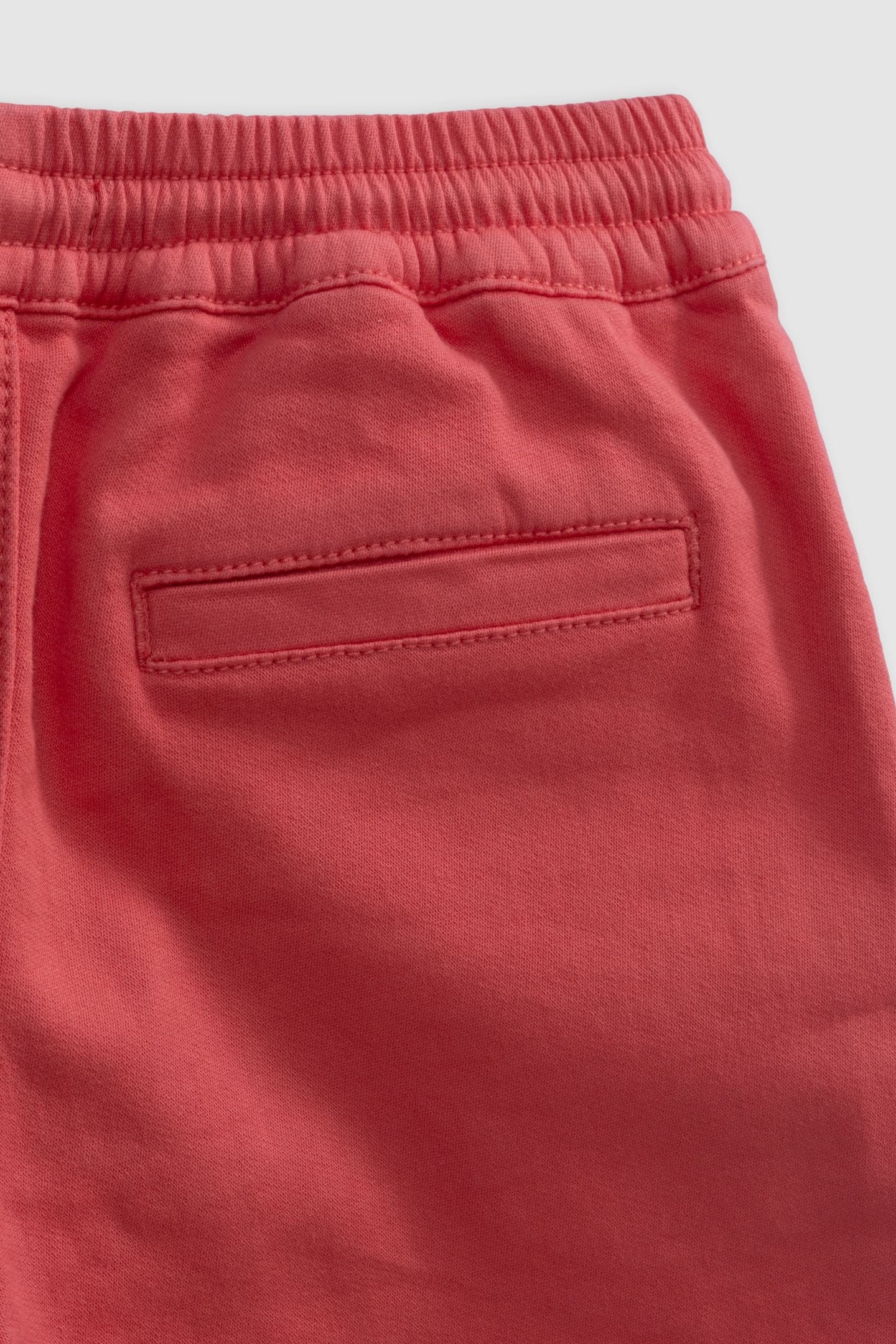 LOOSE RED KNITTED BERMUDA SHORTS 5