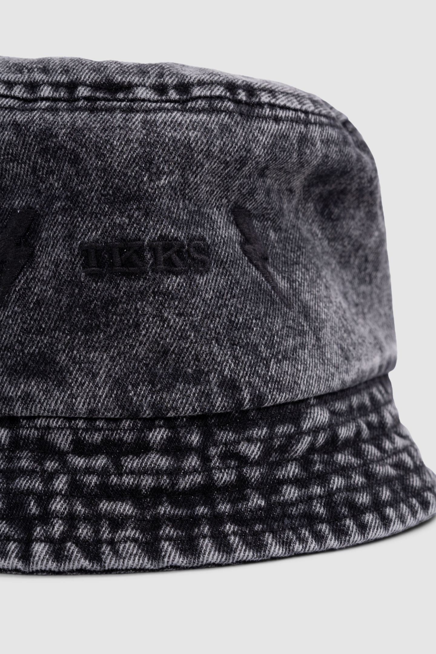 BOB IN GREY DENIM WITH EMBROIDERY 5