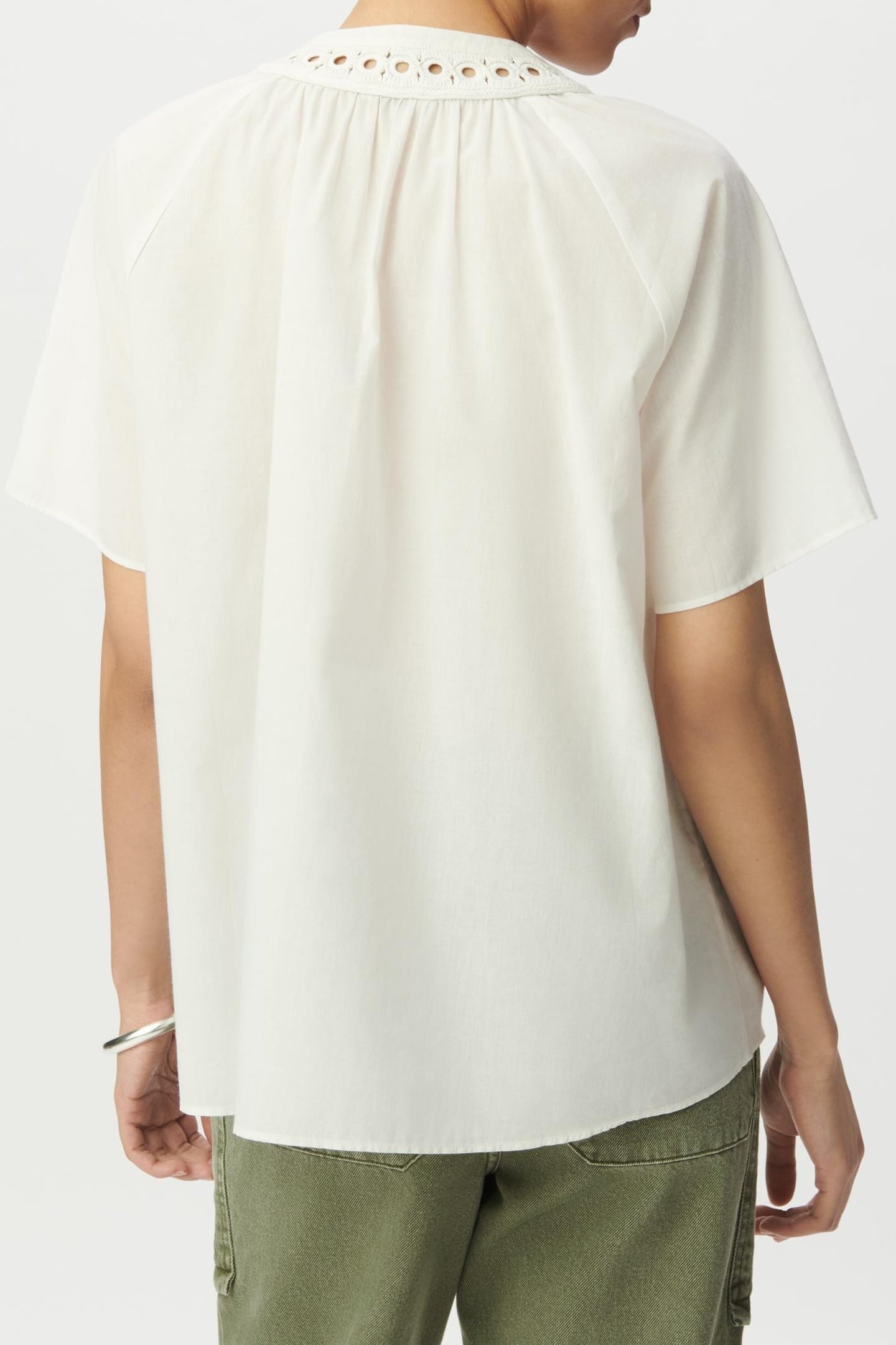 LOOSE-FITTING BLOUSE IN ECRU ORGANIC COTTON WITH EMBROIDERED 2