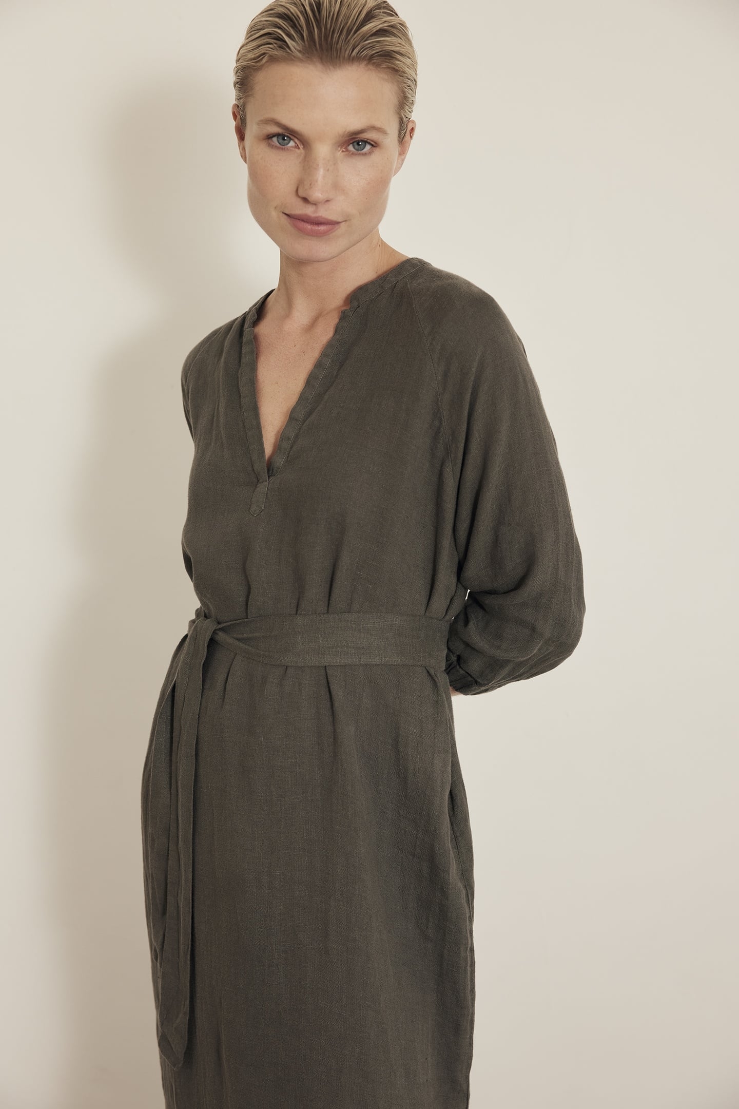 KIARA DRESS GRAPHITE 2