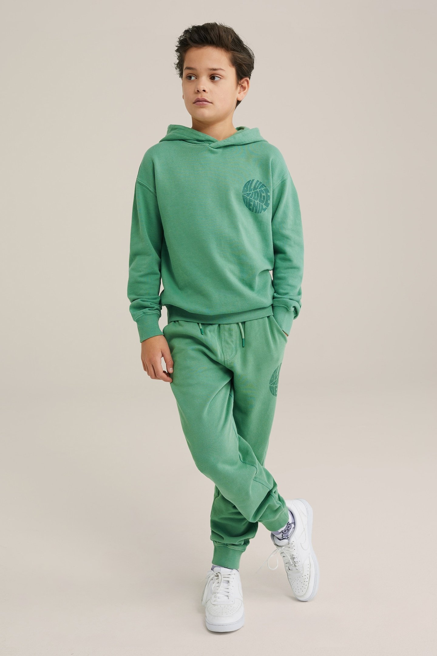 JOGGING PANTS GREEN 2