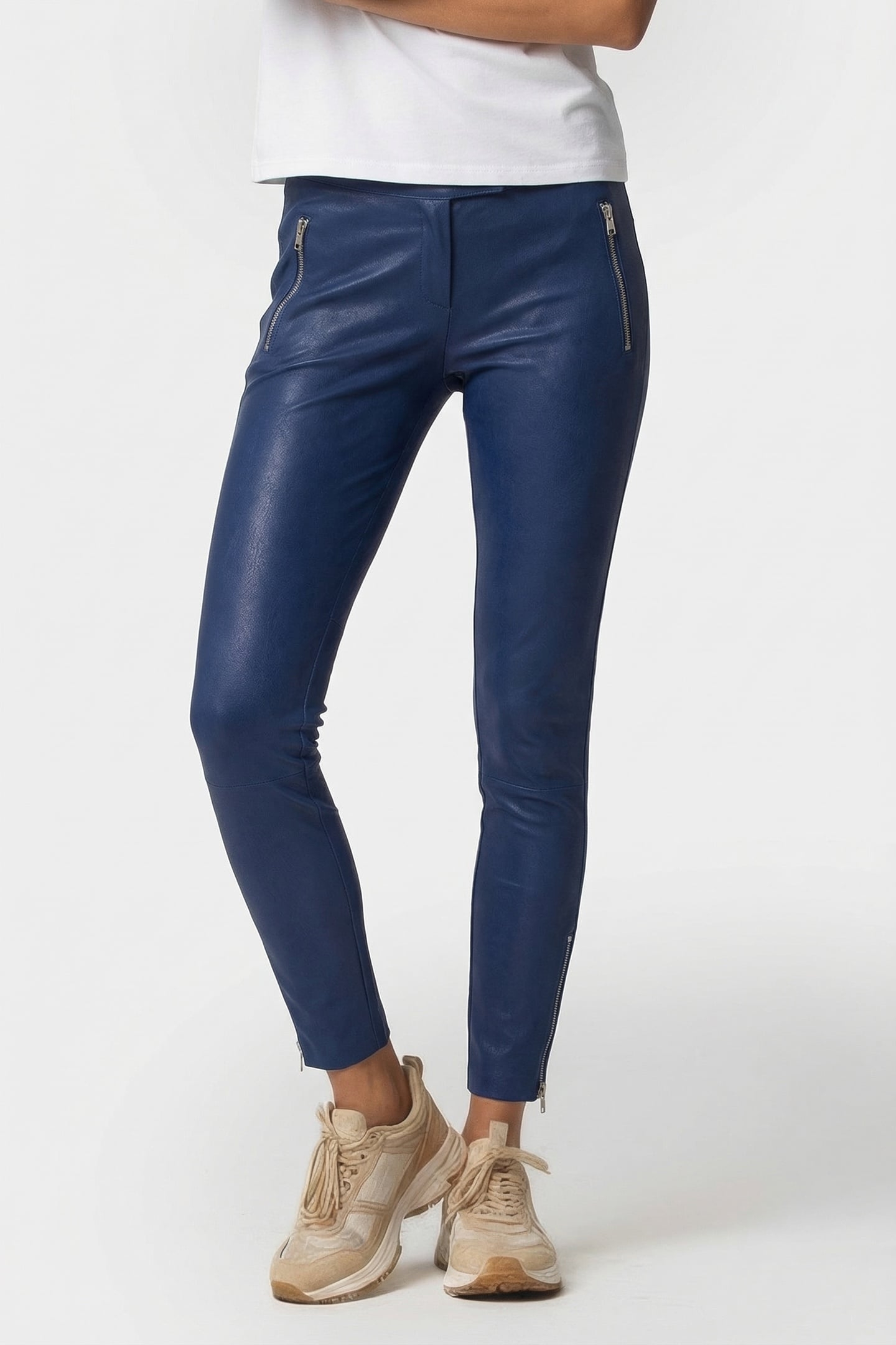 BABY MEDIEVAL BLUE 1