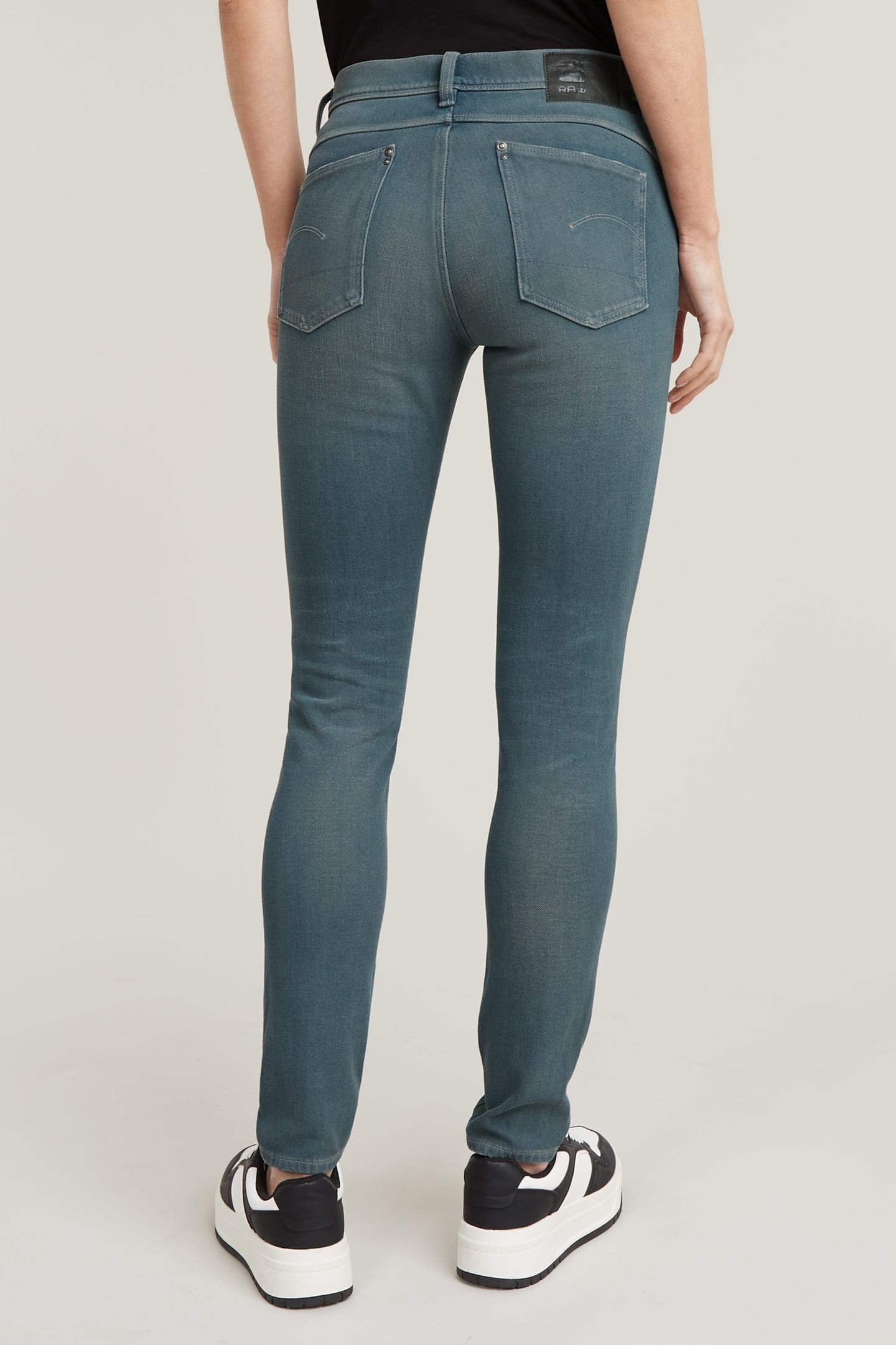 LHANA SUPER SKINNY JEANS WORN IN SMOKEY NIGHT 3