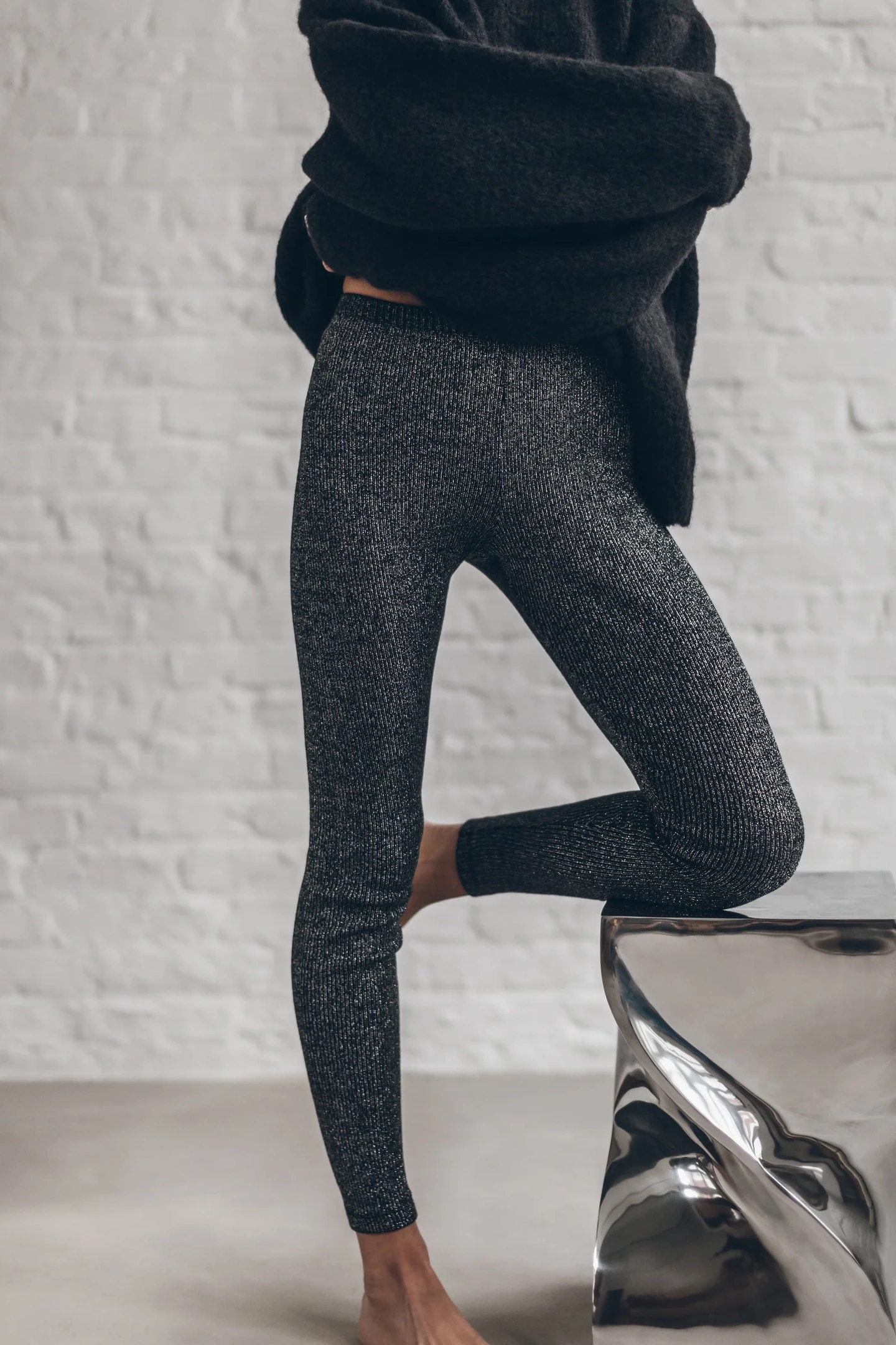 THE DARK GLITTER RIBBED LEGGINGS 1
