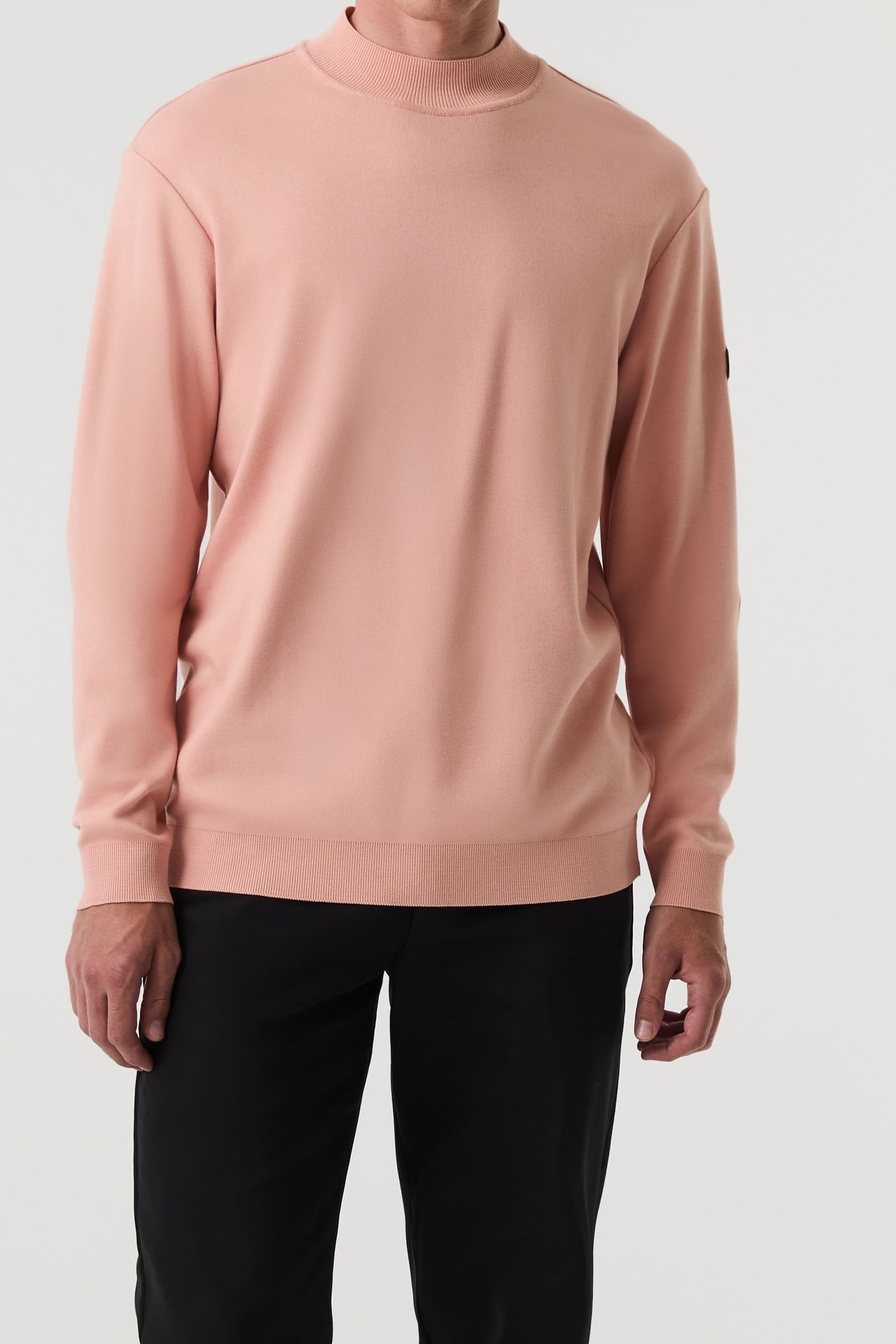 SAAMI V1.Y9.01 SWEATER PINK MIST 1