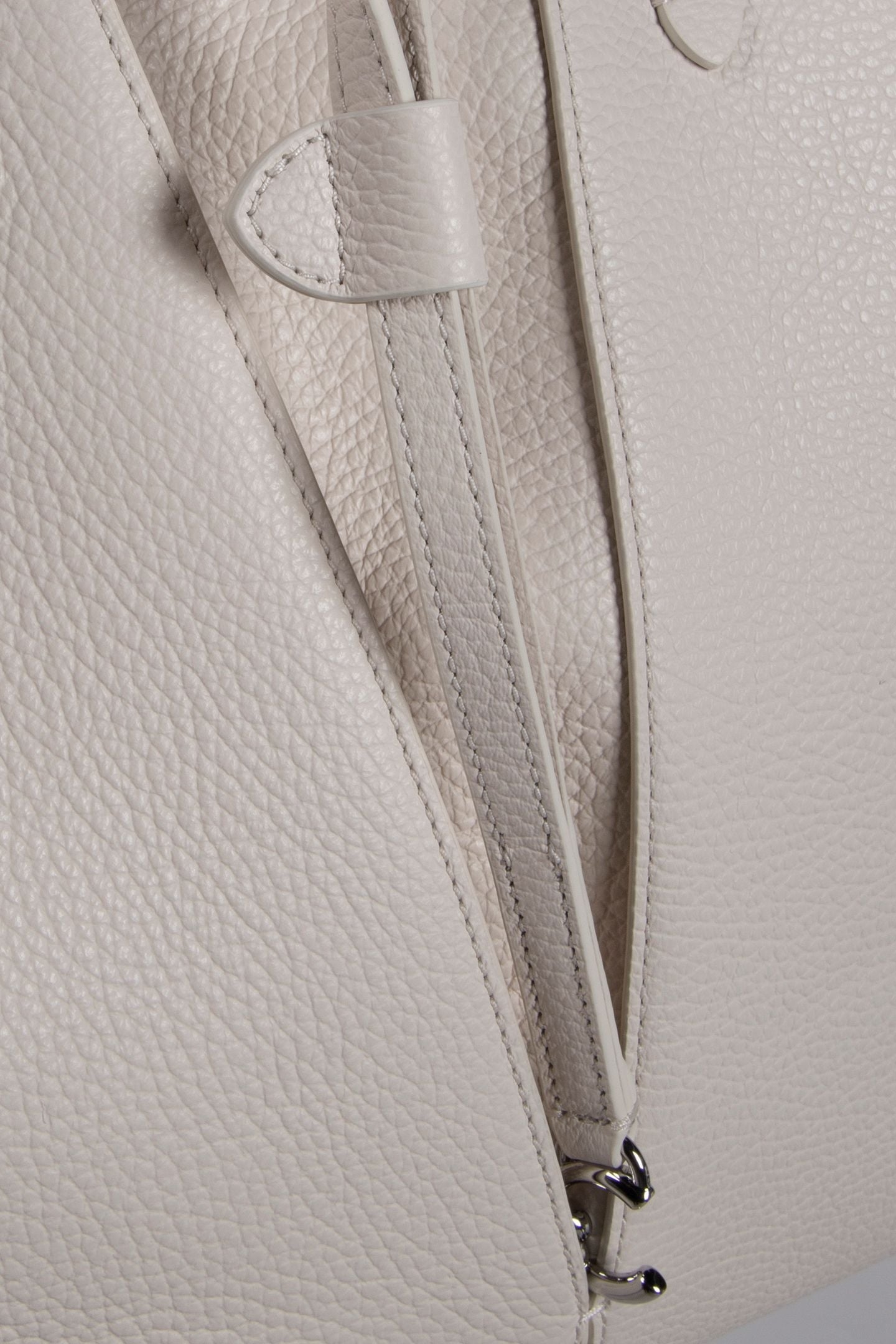 MEDIUM LEATHER TOTE BAG IN WHITE 5