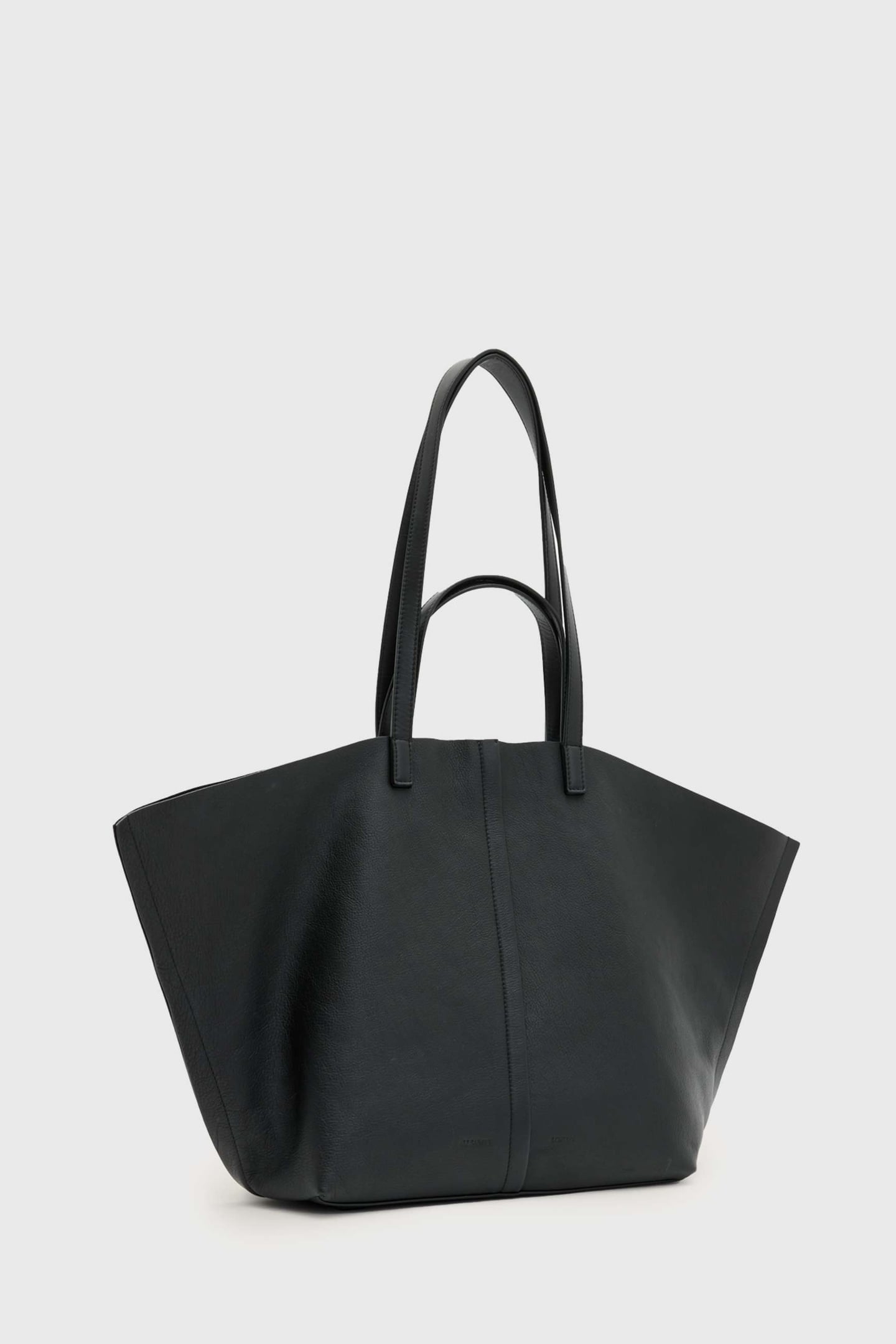 PHOENIX E/W TOTE BLACK 3