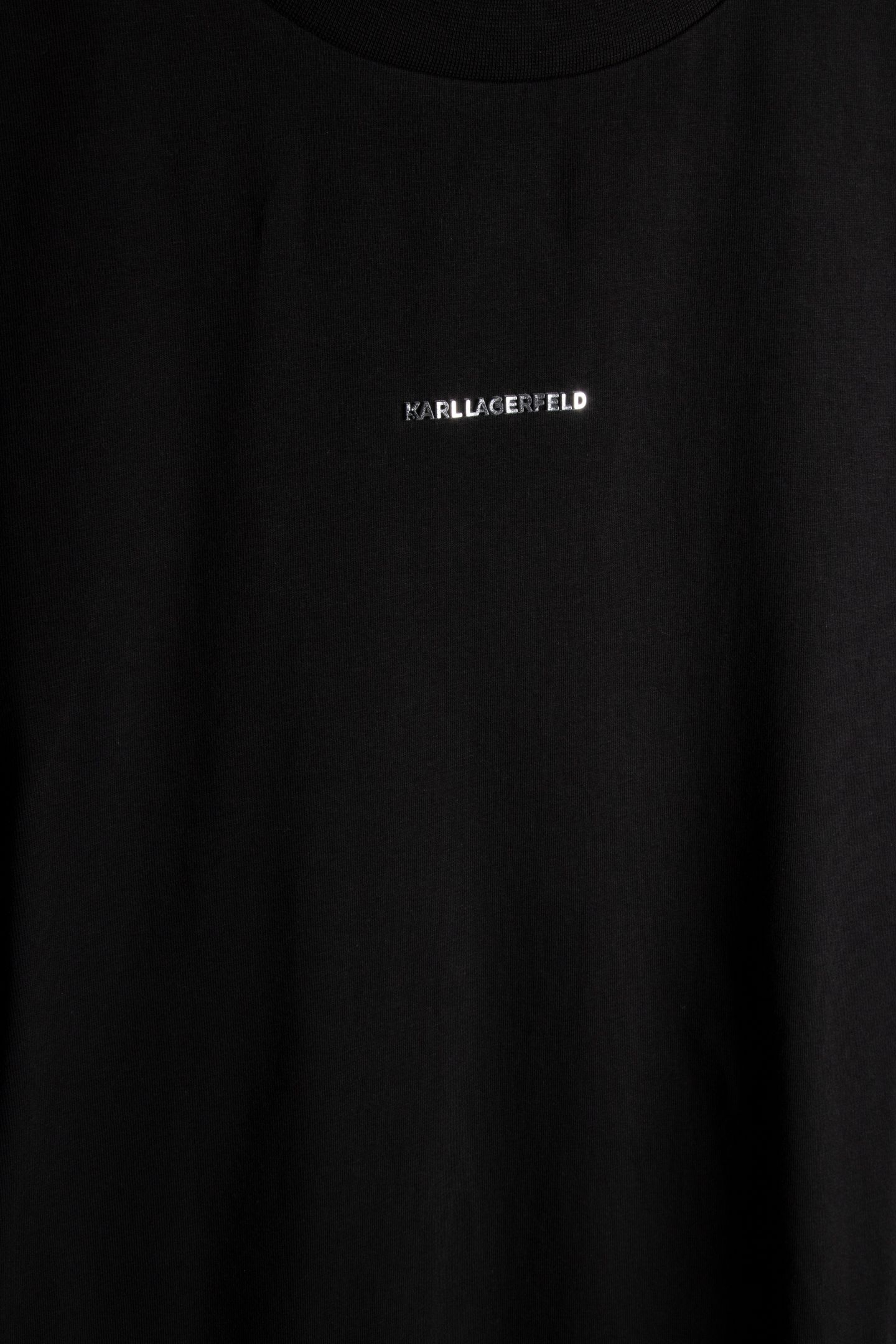 BLACK T-SHIRT CREWNECK 4