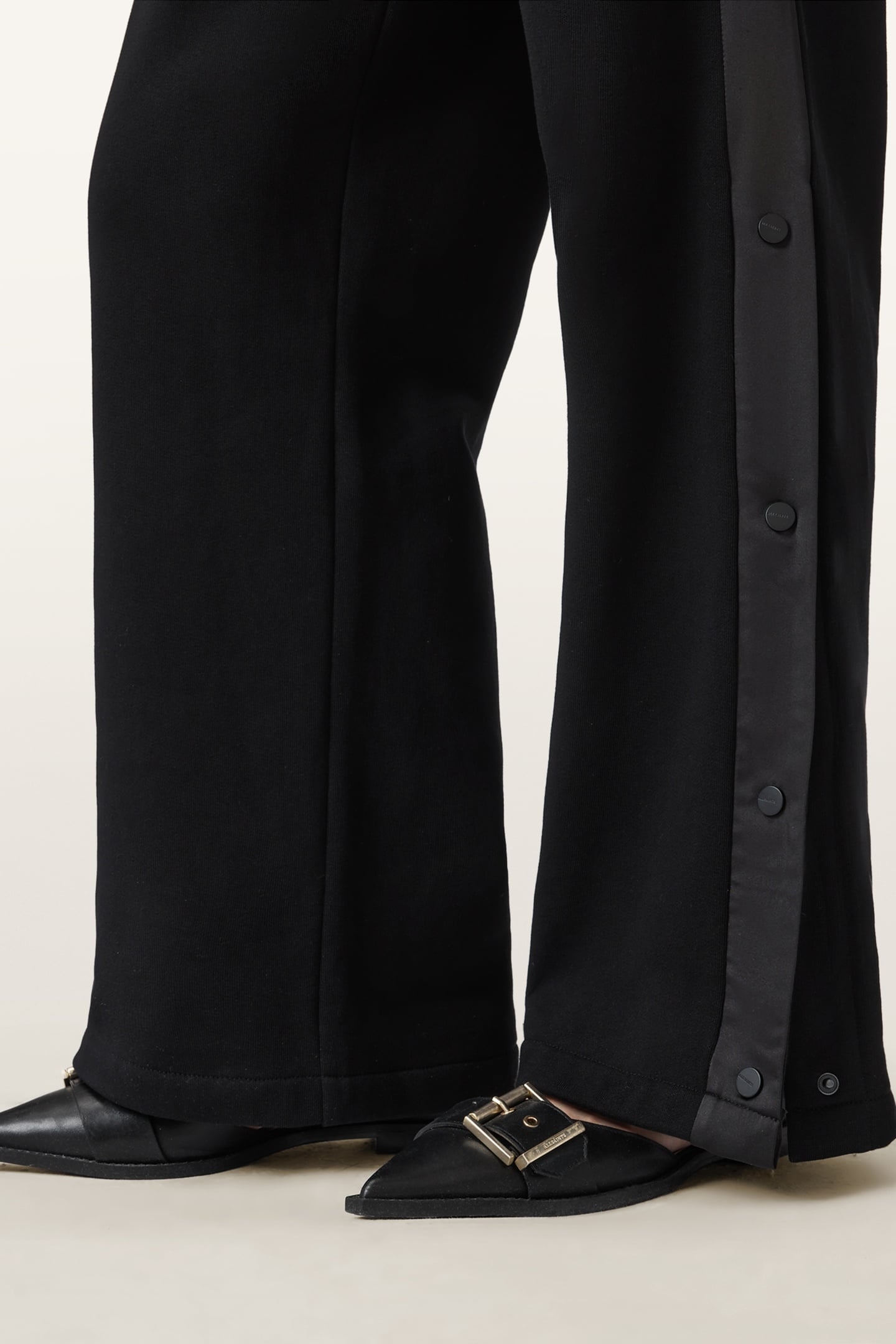 ZANDA SWEATPANT BLACK 5