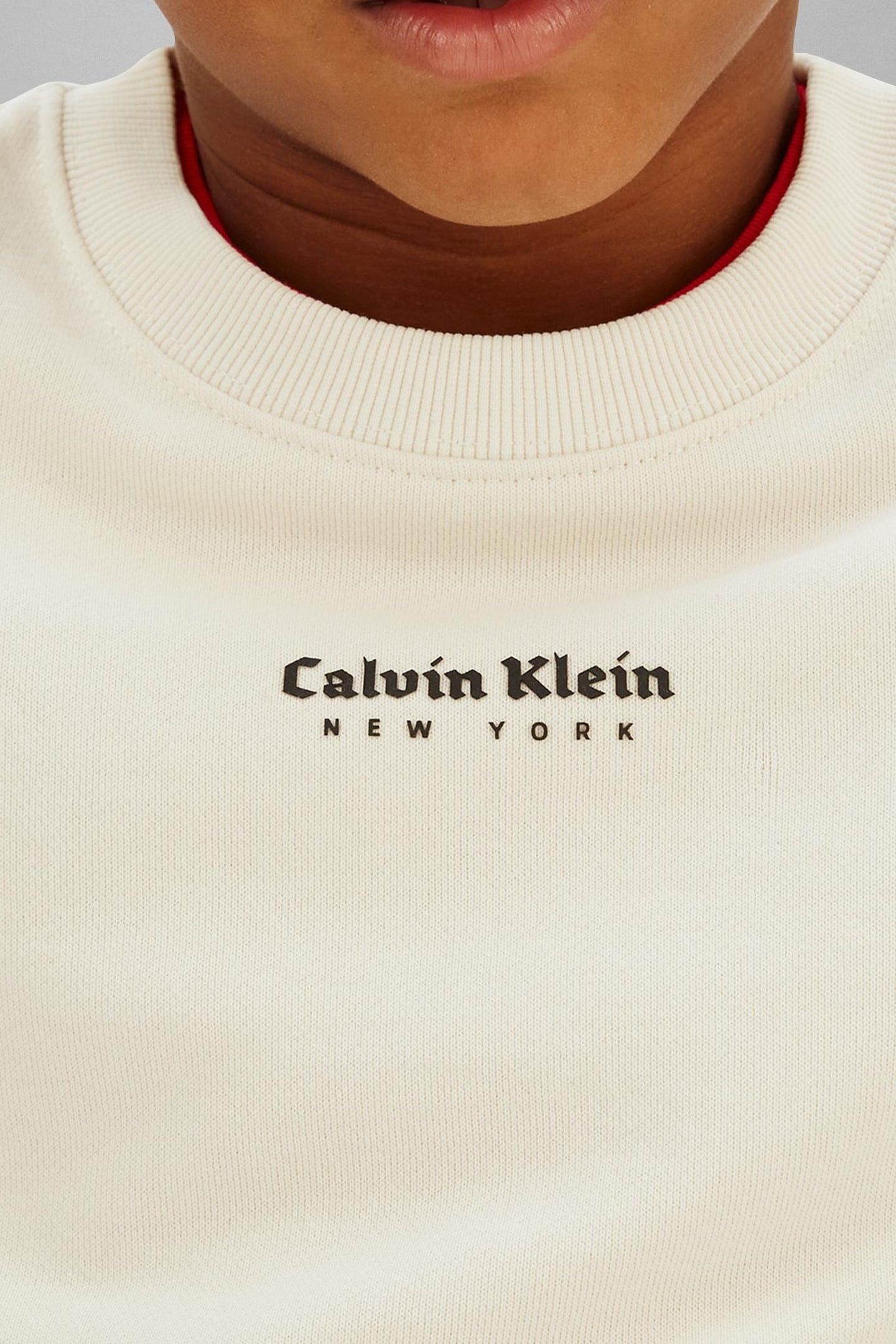 BOYS MINIMAL LOGO SWEATSHIRT WHITECAP GRAY 5