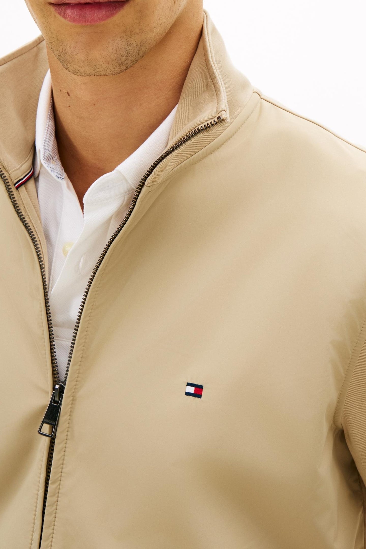 ESSENTIAL INTECHNO MIX ZIP THRU SANDALWOOD 5