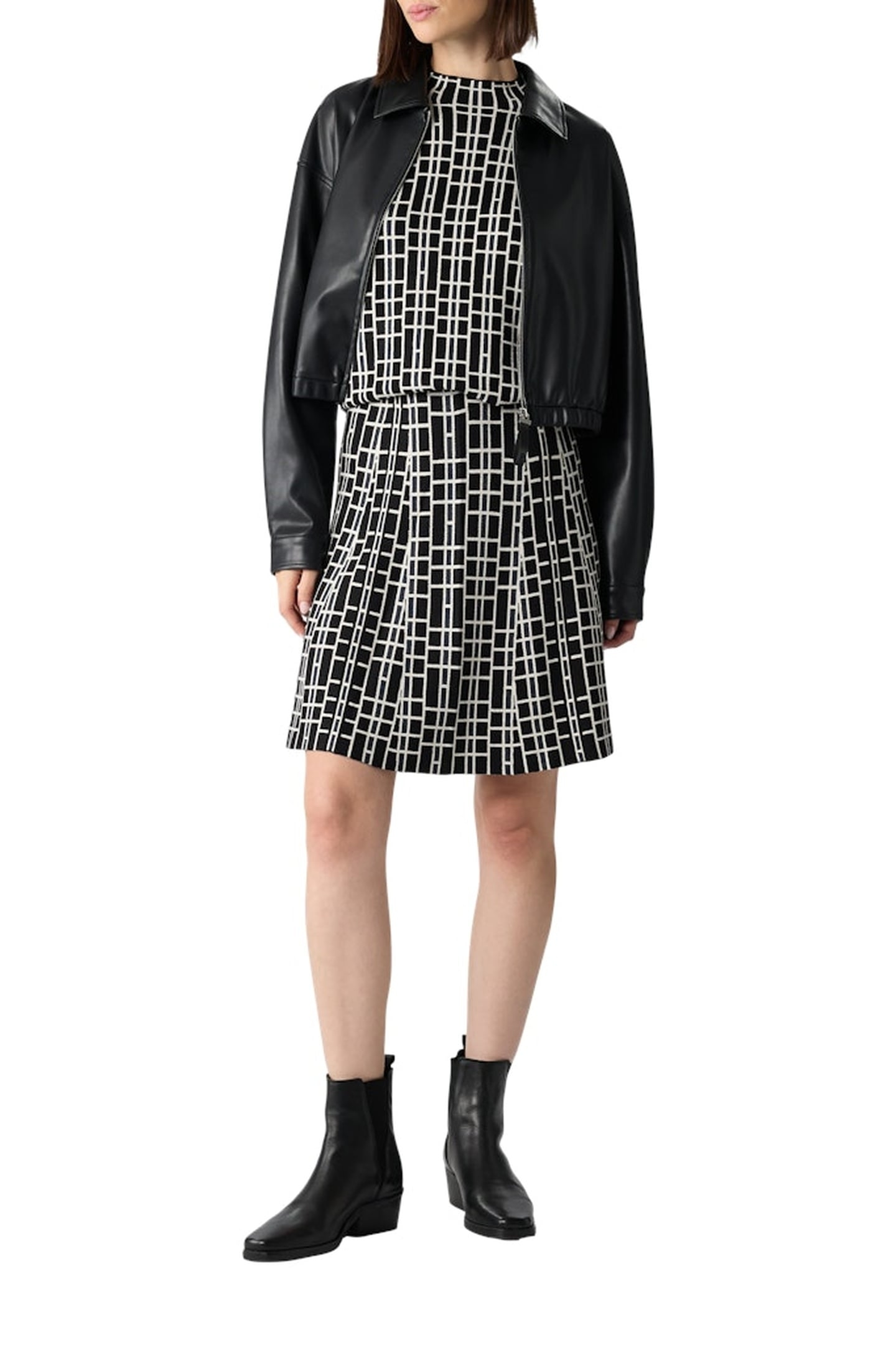 COMMA JACKETS INDOOR BLACK 2