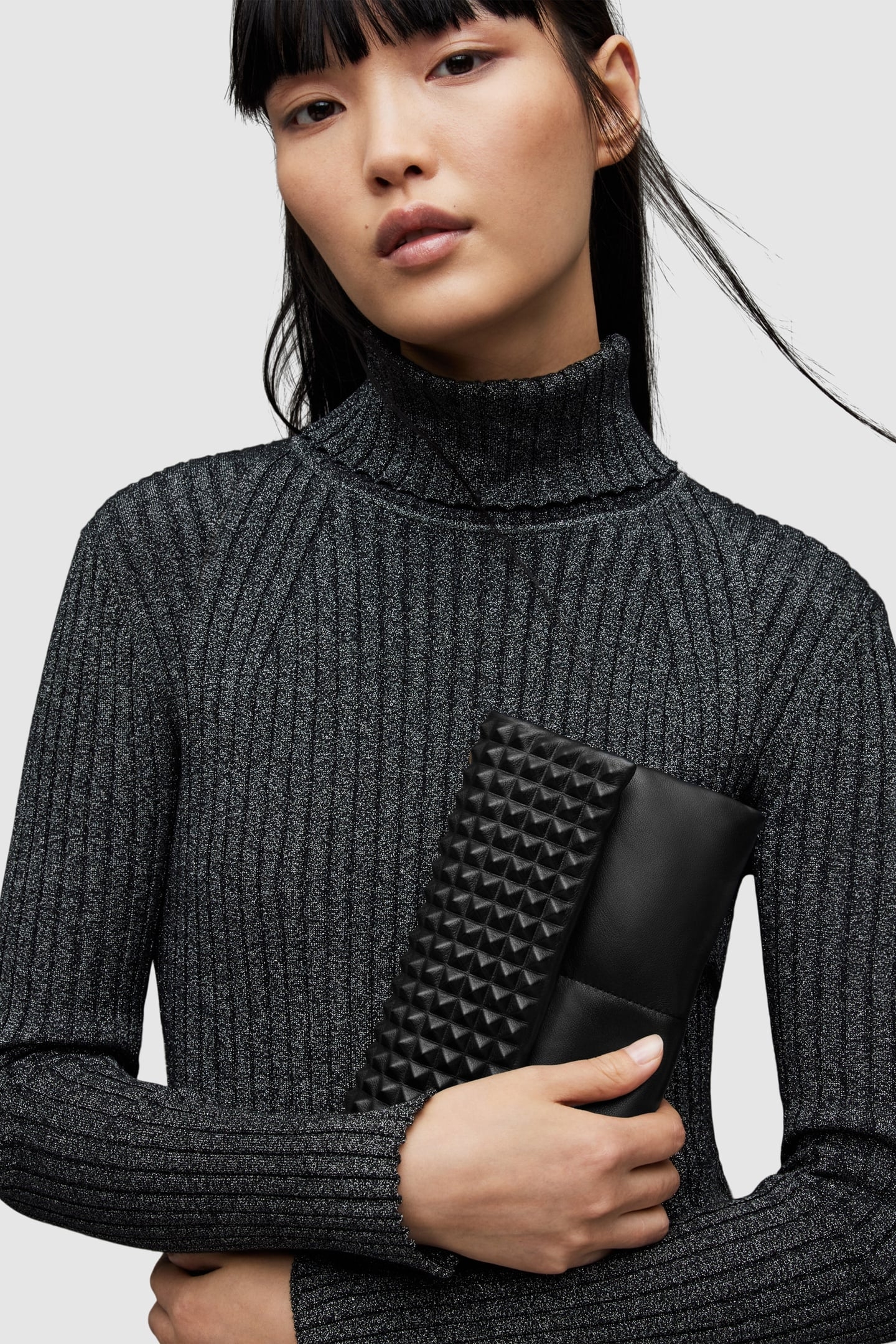 EZRA STUD CROSSBODY BLACK 8