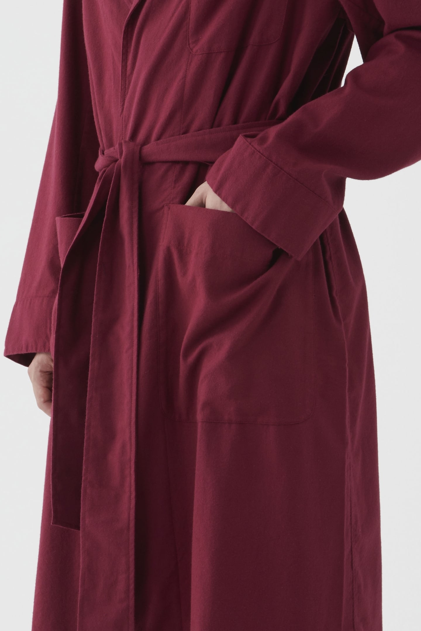 UNISEX FLANNEL, DRESSING GOWN BEYOND RED 8