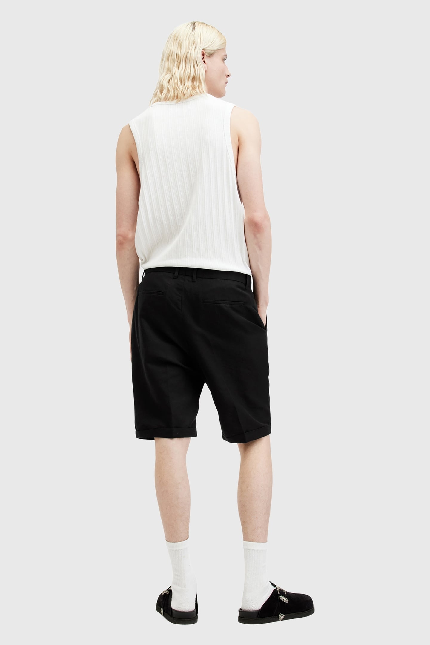 ORA TALLIS SHORT FADED BLACK 3