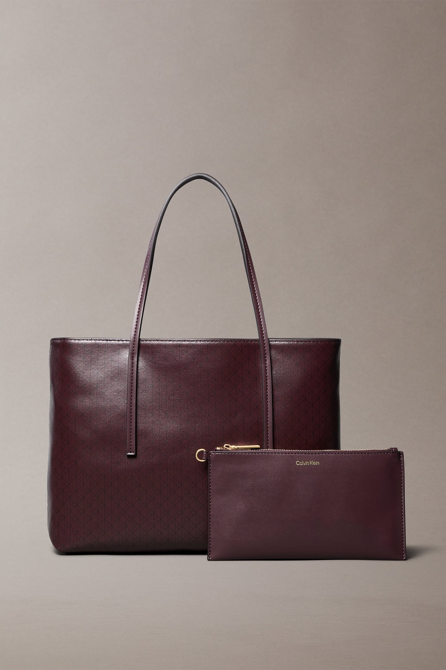 EMBLEM SMALL TOTE BAG FUDGE 3