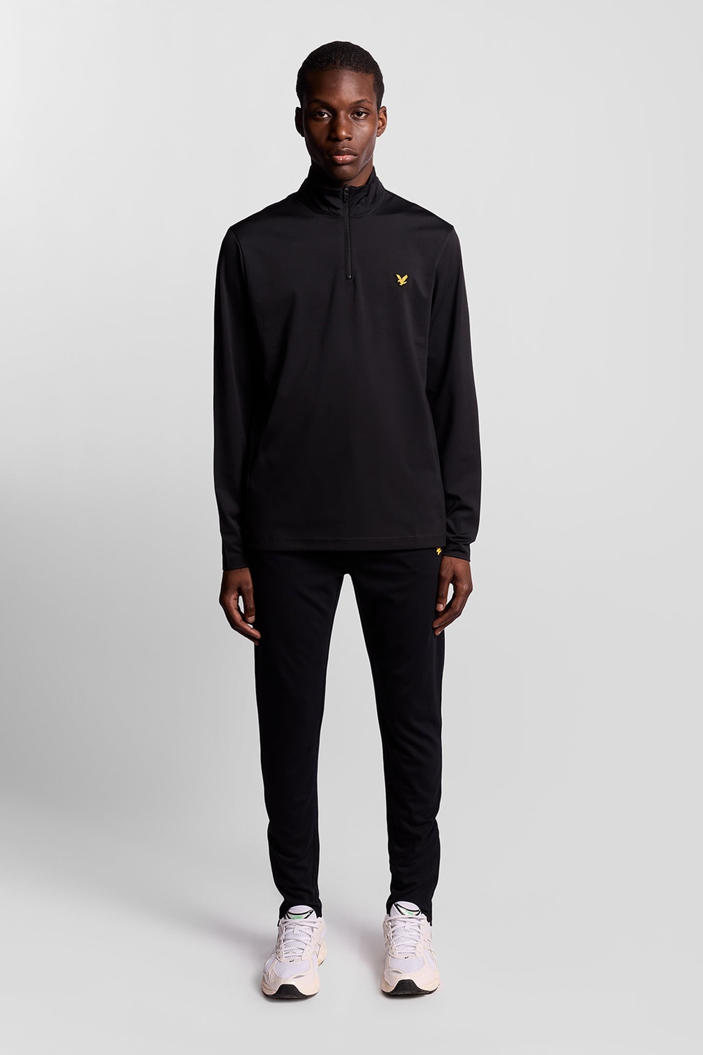 GOLF COURSE MIDLAYER JET BLACK 1