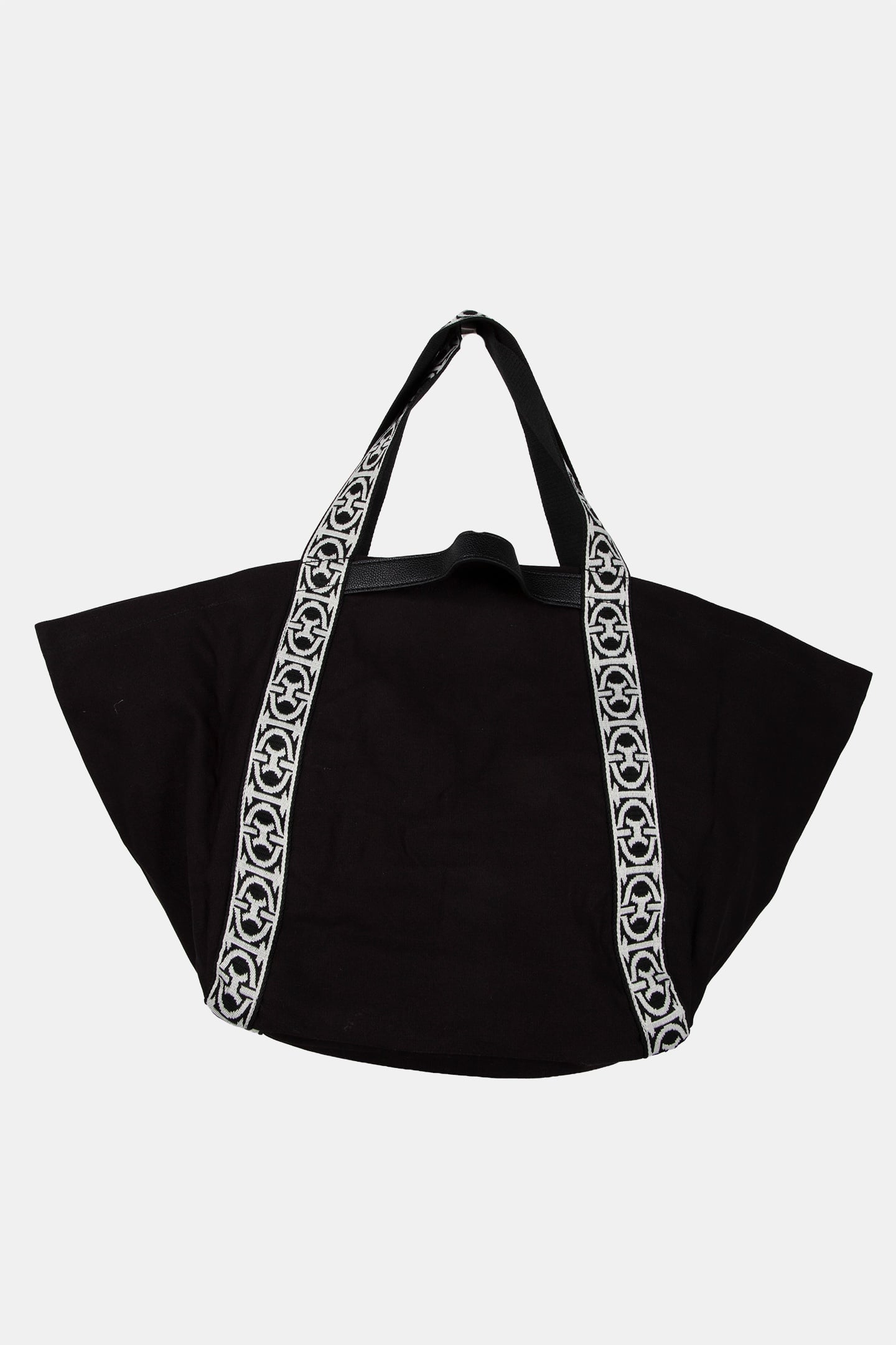 LARGE TOTE BAG IN BLACK 4