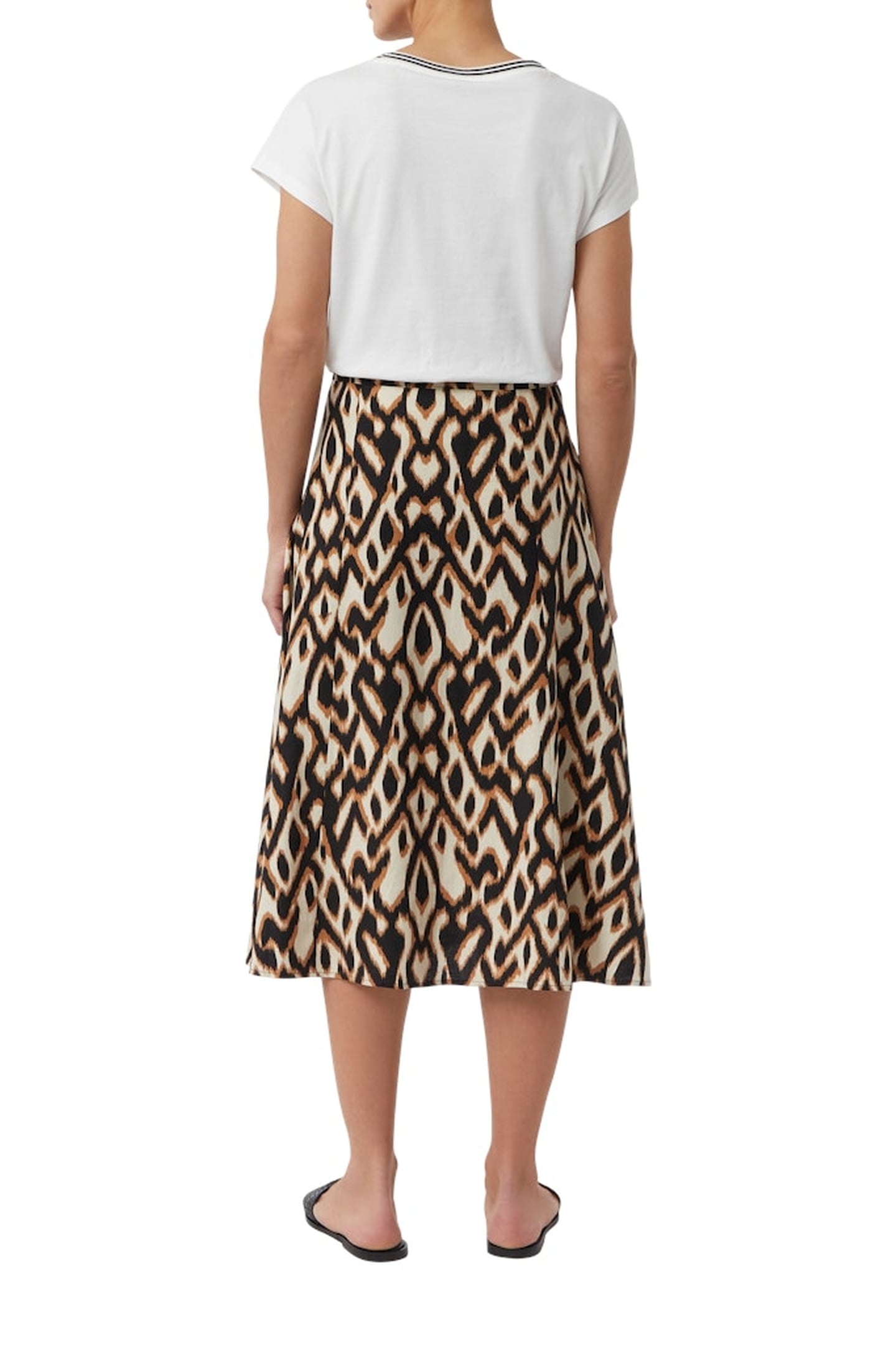 COMMA T-SHIRTS WHITE 2