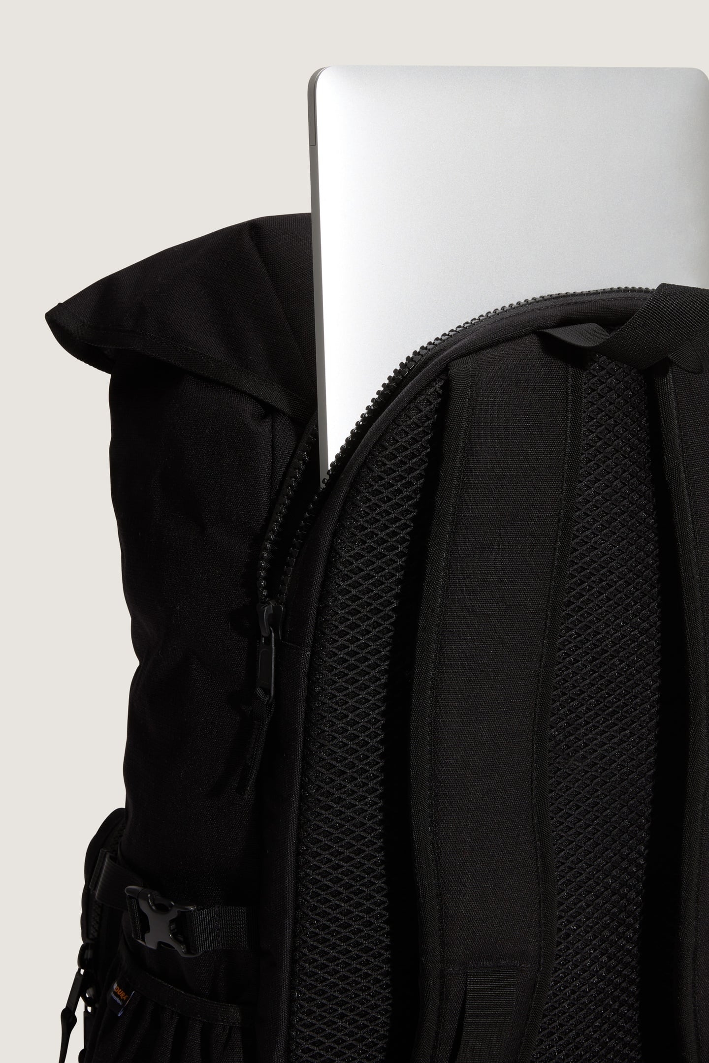 UNISEX VANS DX RUCKSACK BLACK 5