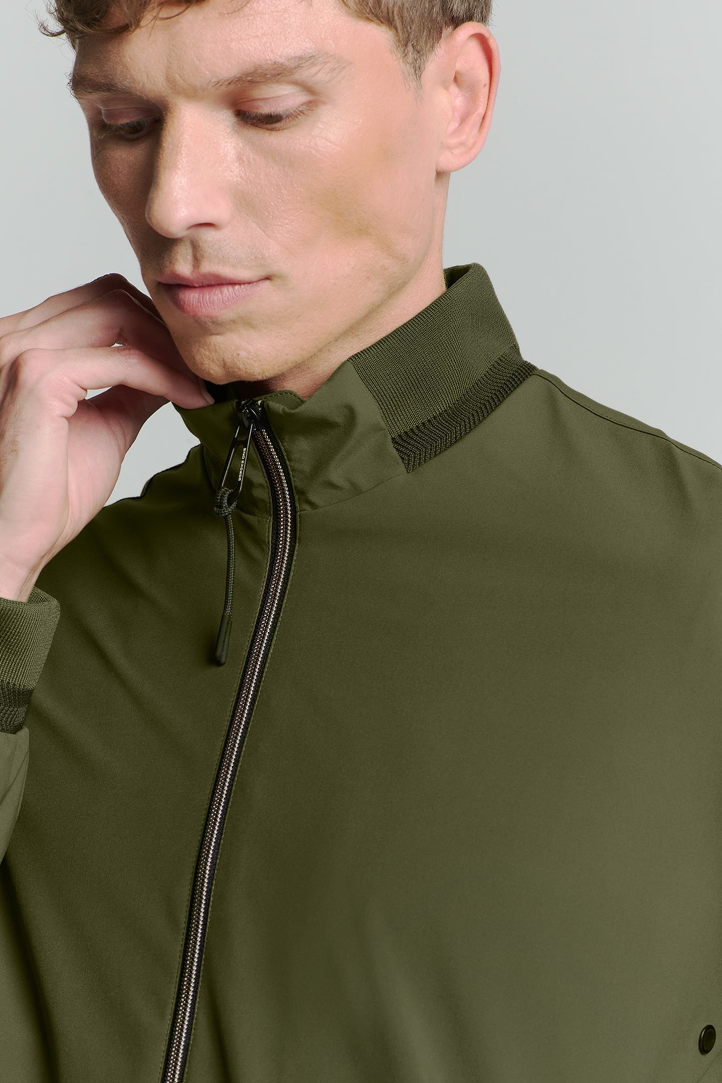 JACKET SHORT FIT CLEAN SOFT DARK MOSS 7