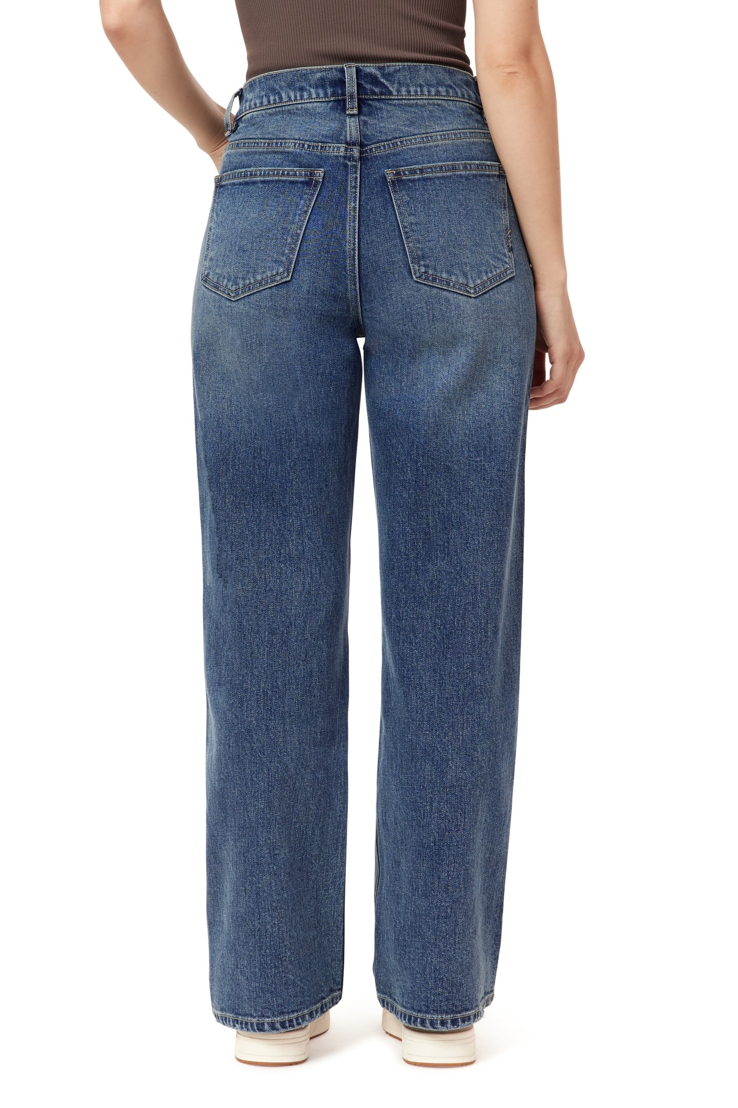 THE FLOW RELAXED STRAIGHT WAY TO GO 3