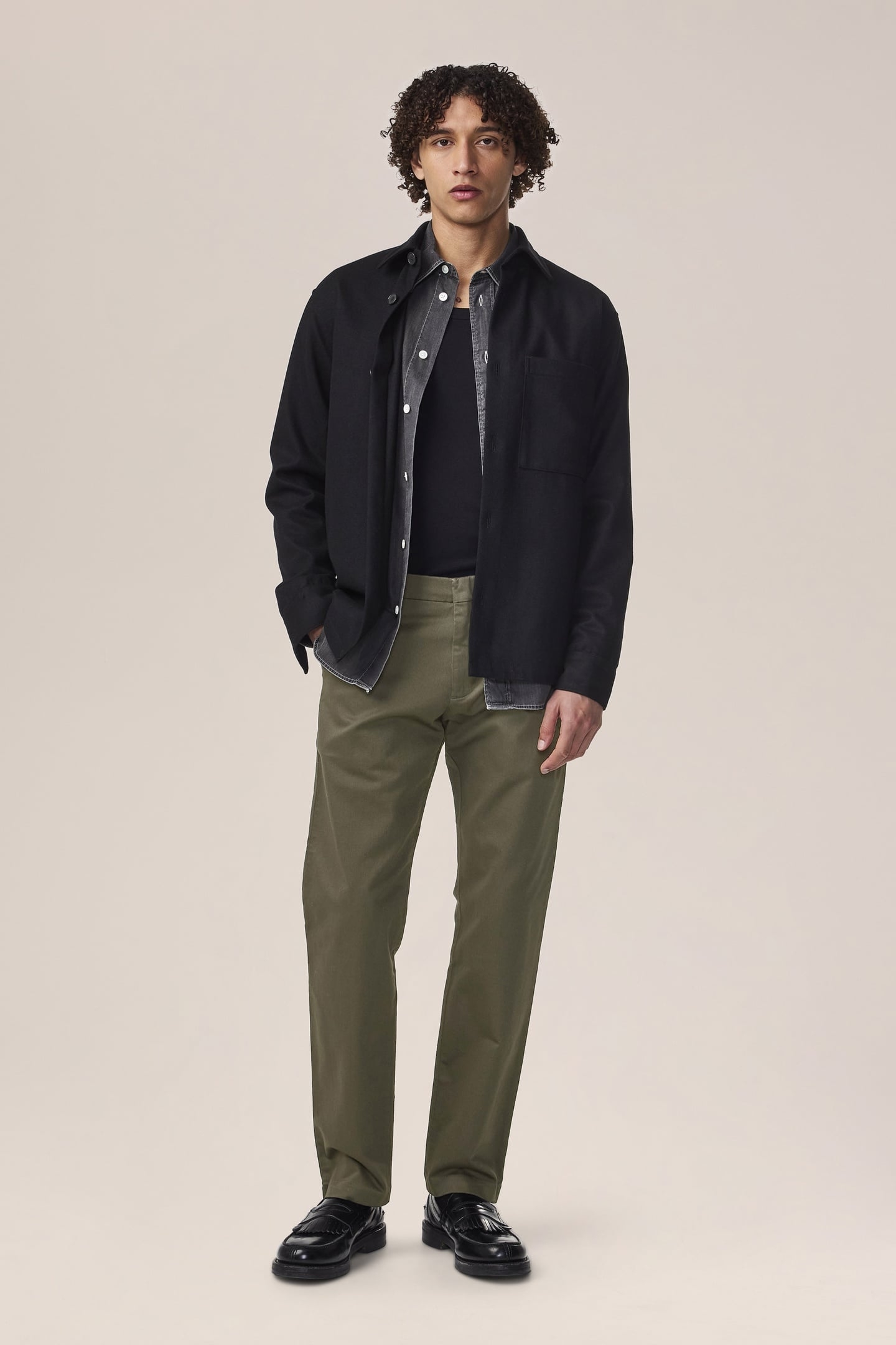 THEO TROUSERS CAPERS 1