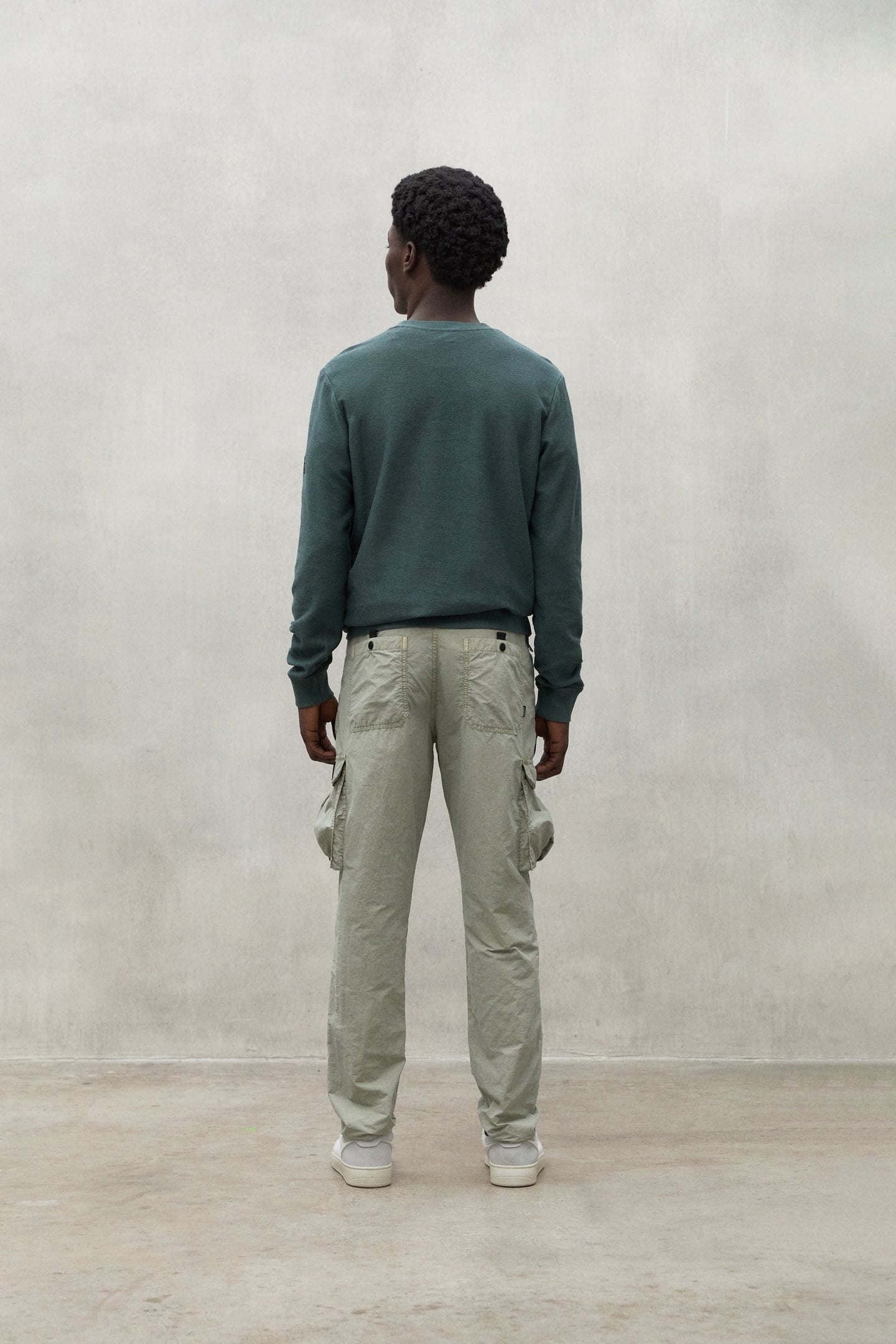 ALISTEALF CARGO PANTS KHAKI 3