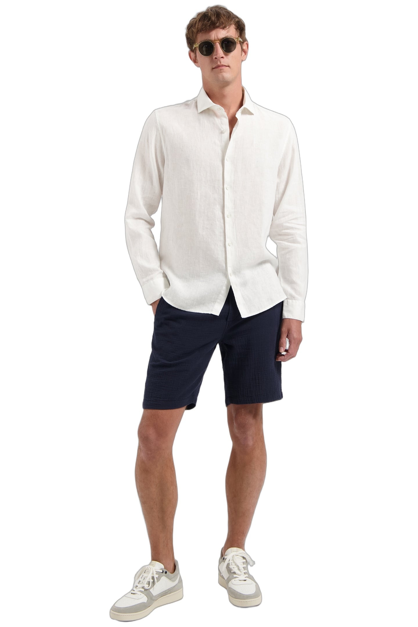 DS_JAGGER SHIRT WHITE 2