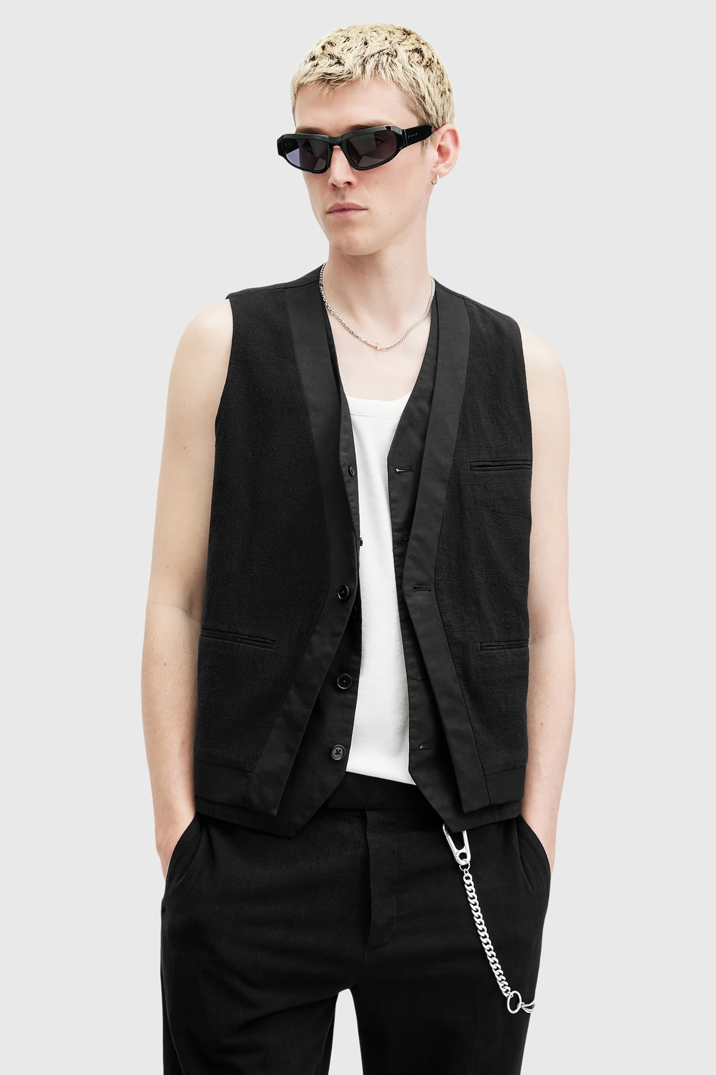 HERON WAITSCOAT BLACK 2