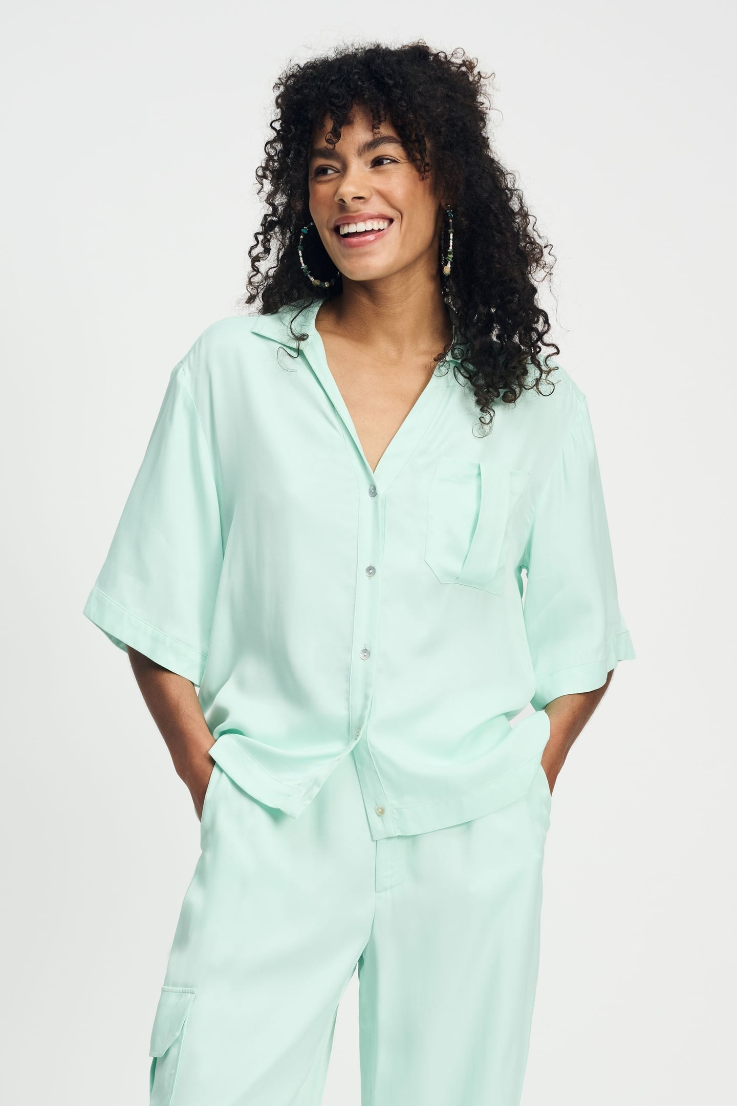 BLOUSE - SATIN FRESH MINT 1
