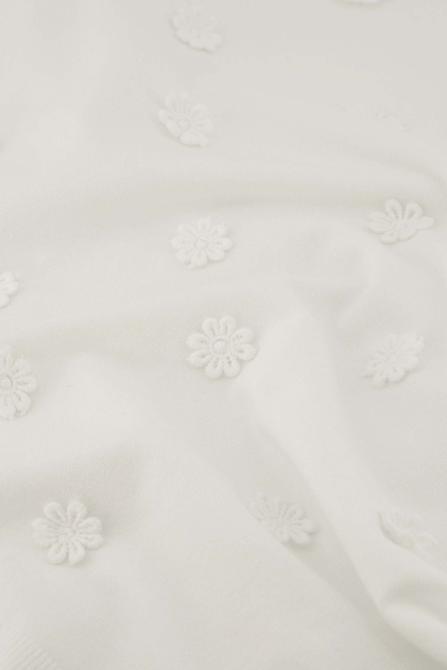 HILLY PATCH PULLOVER CREAM WHITE 2