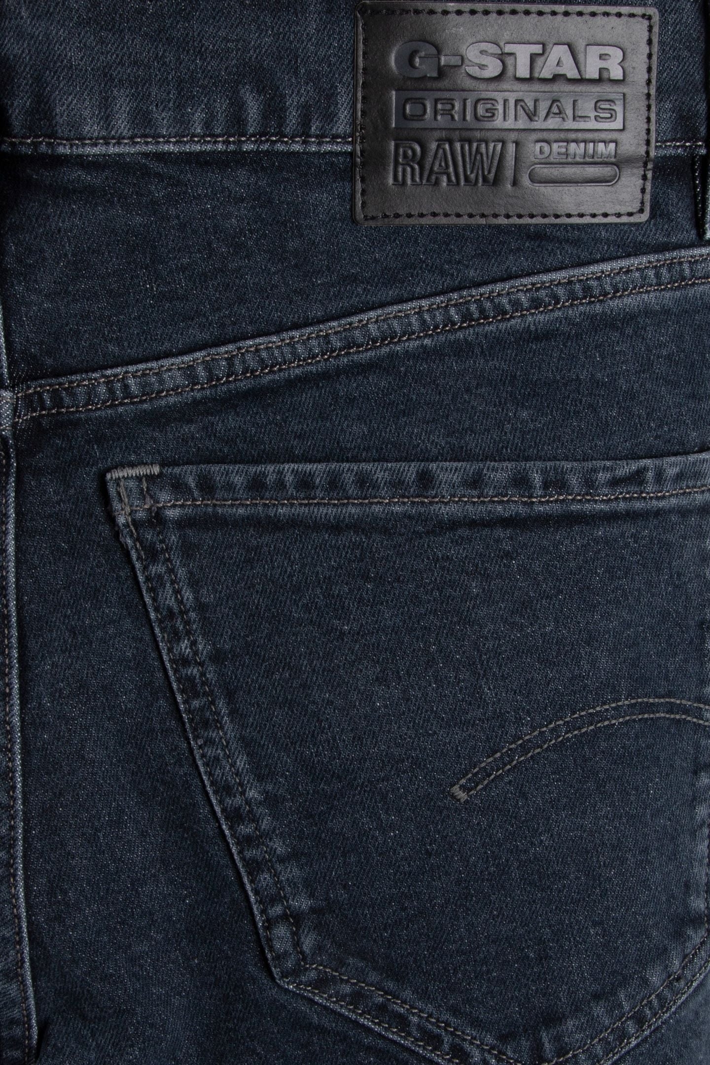 MOSA STRAIGHT JEANS WORN IN FUNNEL CLOUD 4