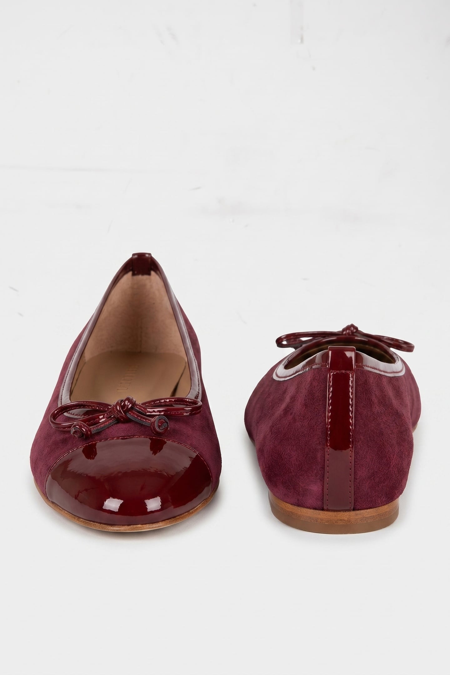 KARA FLATS BURGUNDY 3