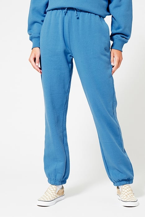 COURTNEY CHALK BLUE 3