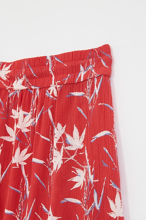 PALM CRINKLE SHORT RED MLT 6