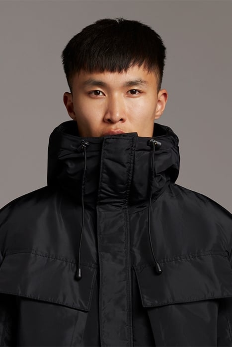 LONGLINE DUAL POCKET PARKA JET BLACK 4