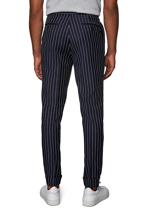 NAVY STRIPED HAVANA SUIT 5