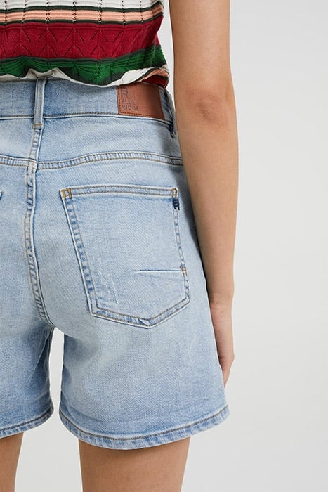 LADIES HIGH RISE DENIM SHORT WITH STRETCH LIGHT BLUE 5